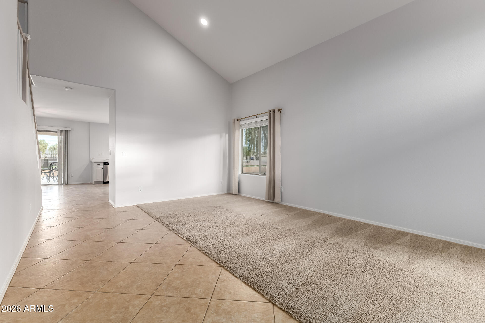 782 W THUNDERBIRD Court