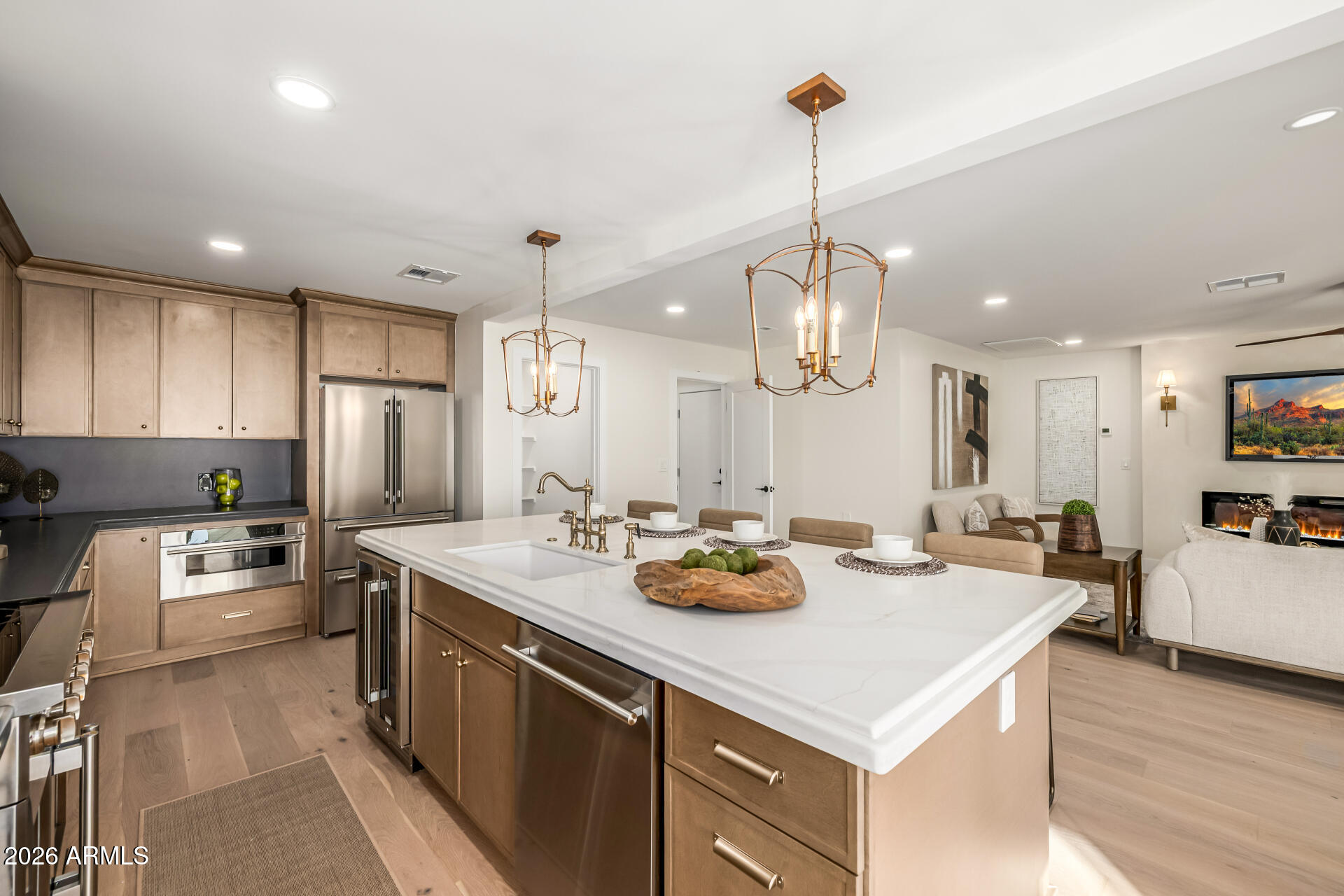 3423 E Beryl Lane