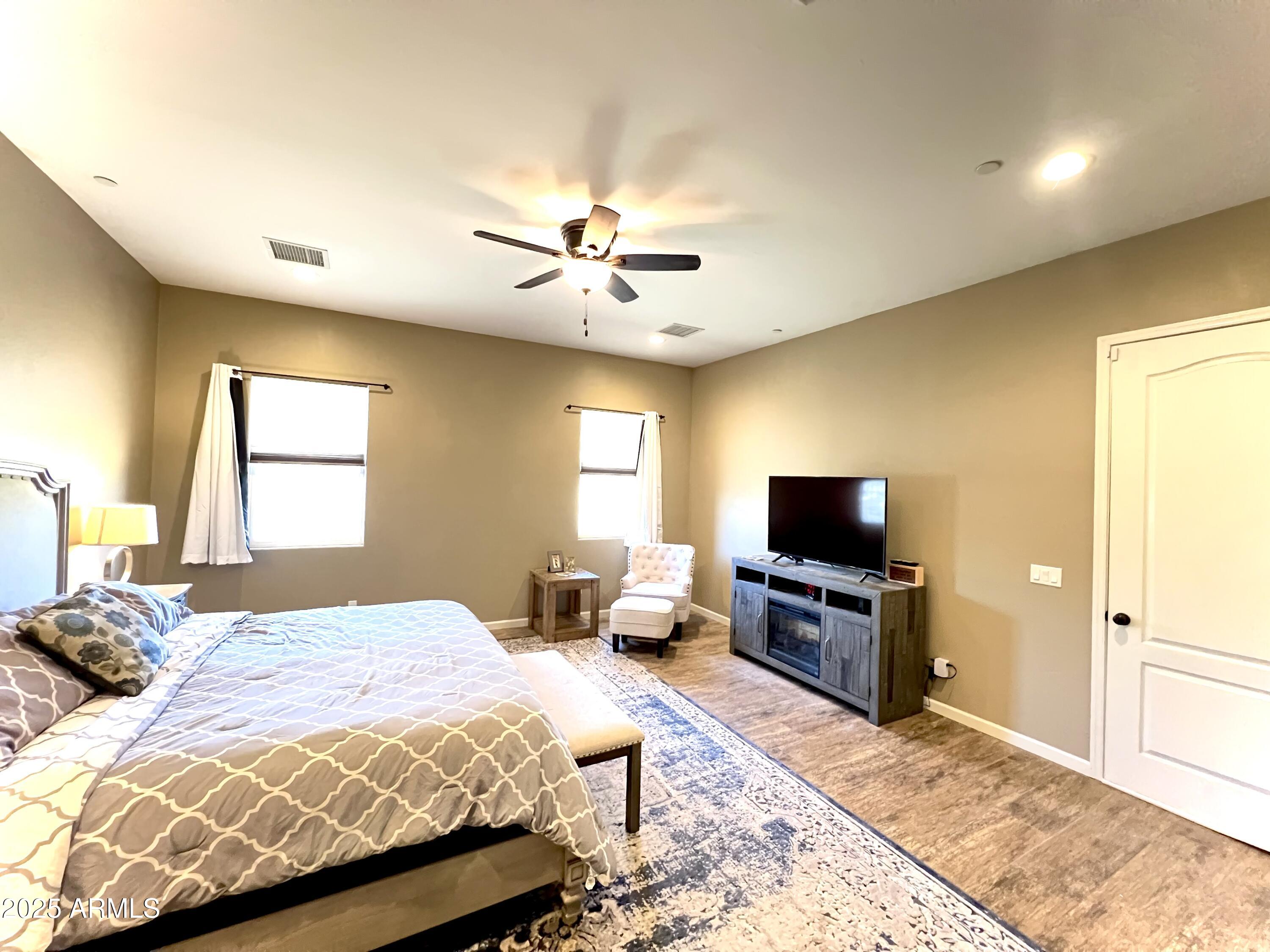 15035 E COUNTRYSIDE Road