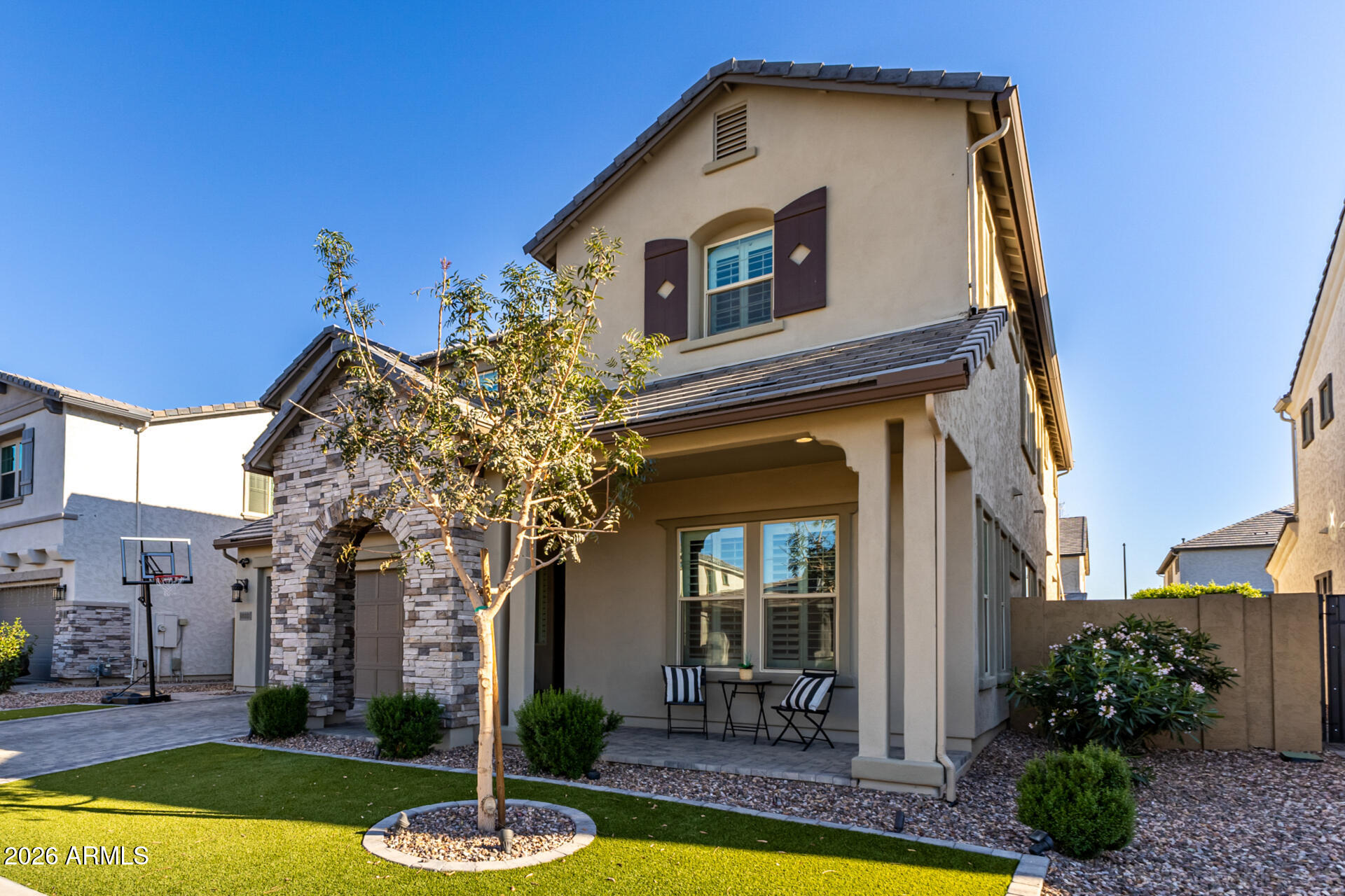 2285 E ATHENA Avenue