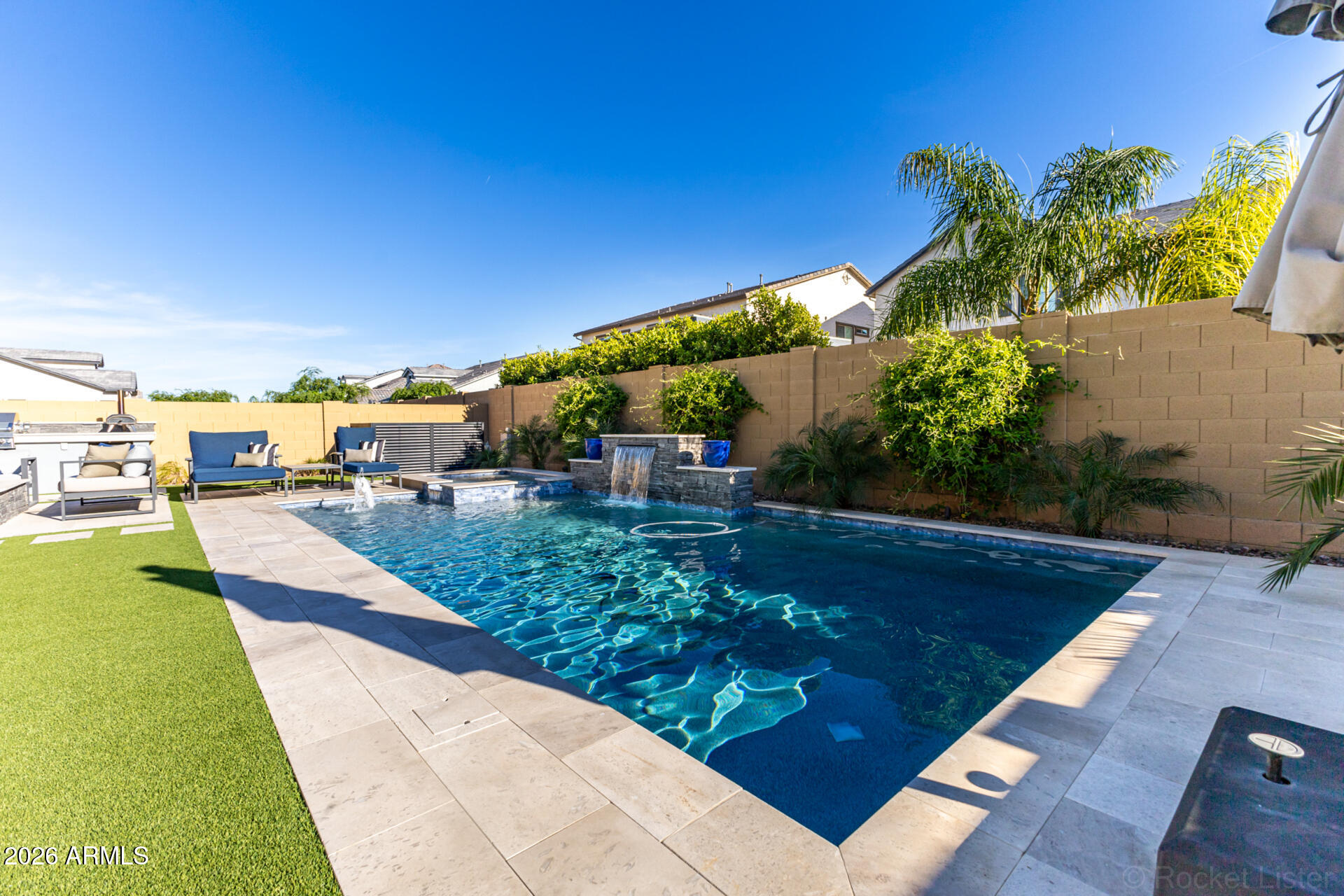 2285 E ATHENA Avenue