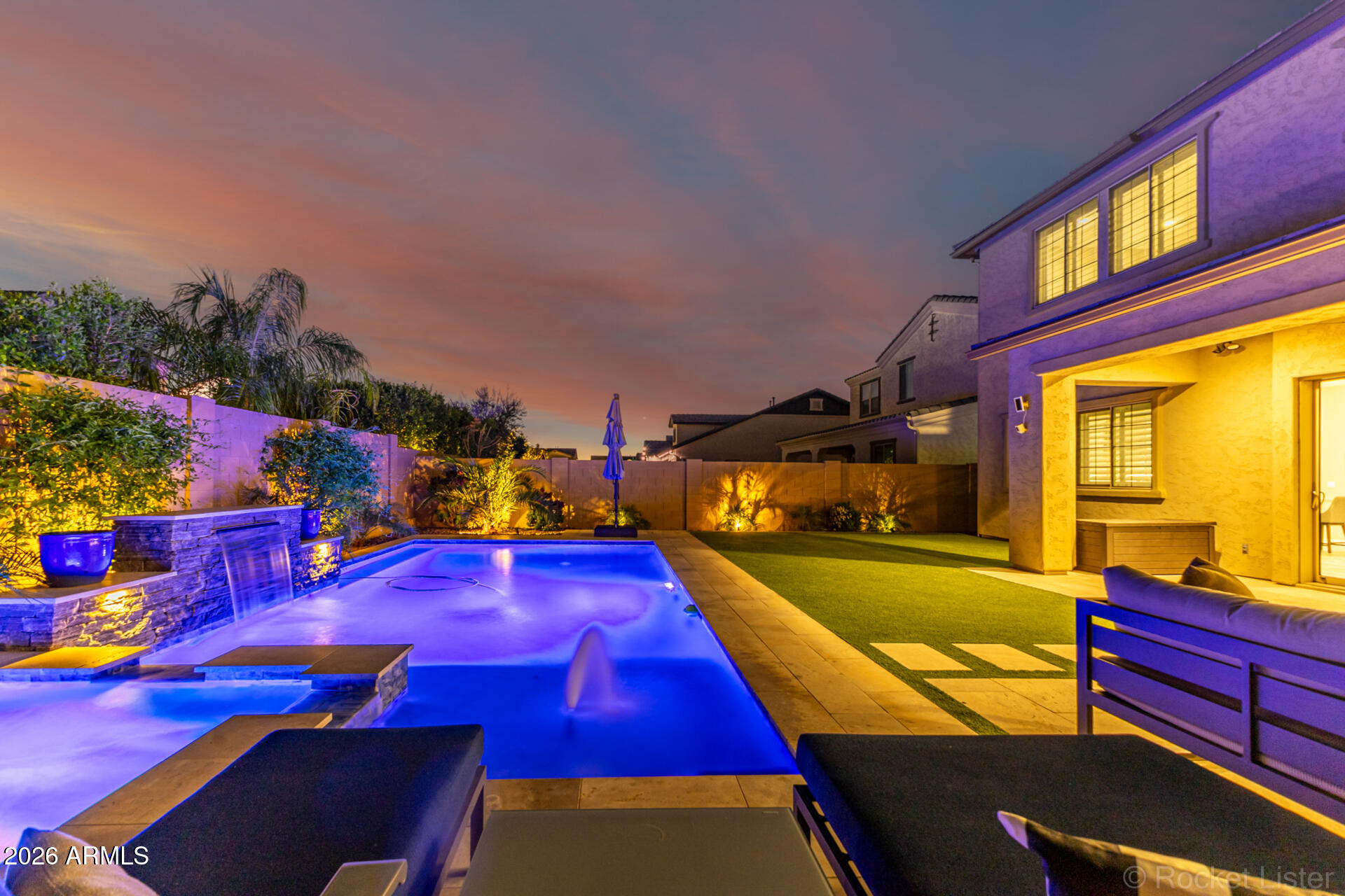 2285 E ATHENA Avenue