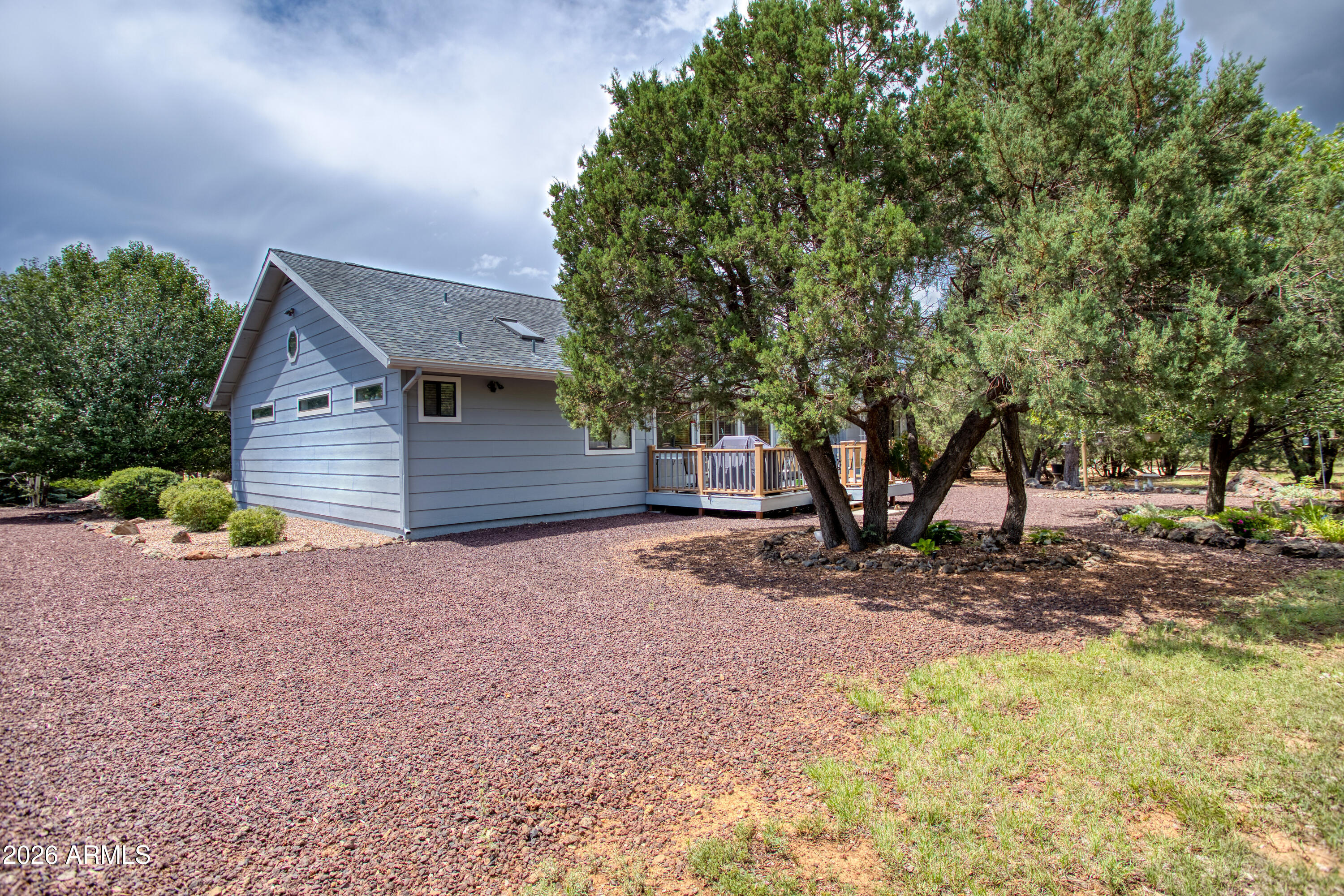 955 Rainbow View Drive