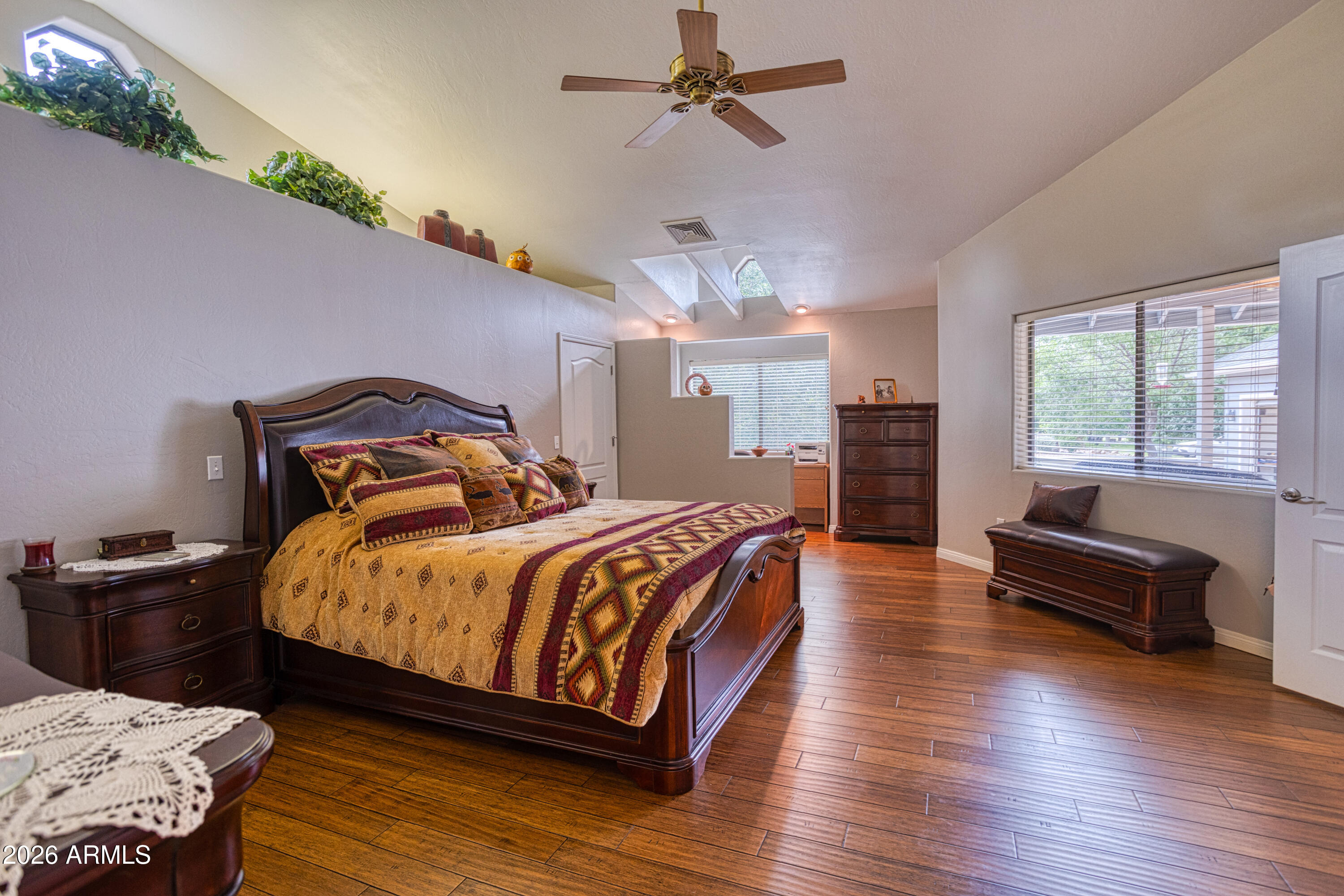 955 Rainbow View Drive