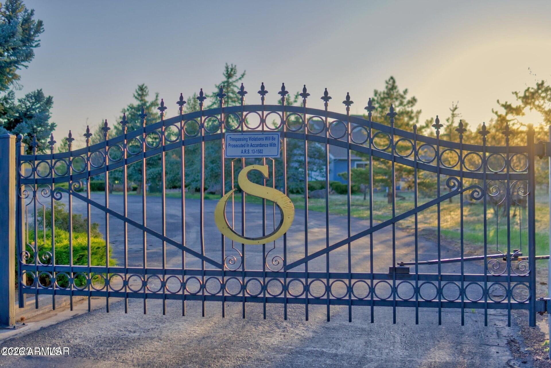 955 Rainbow View Drive