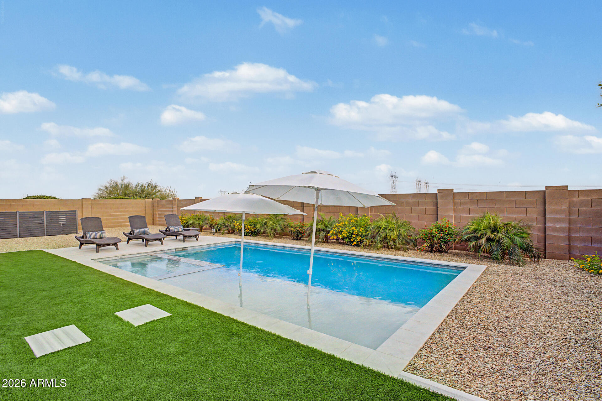 14037 W MARIPOSA GRANDE