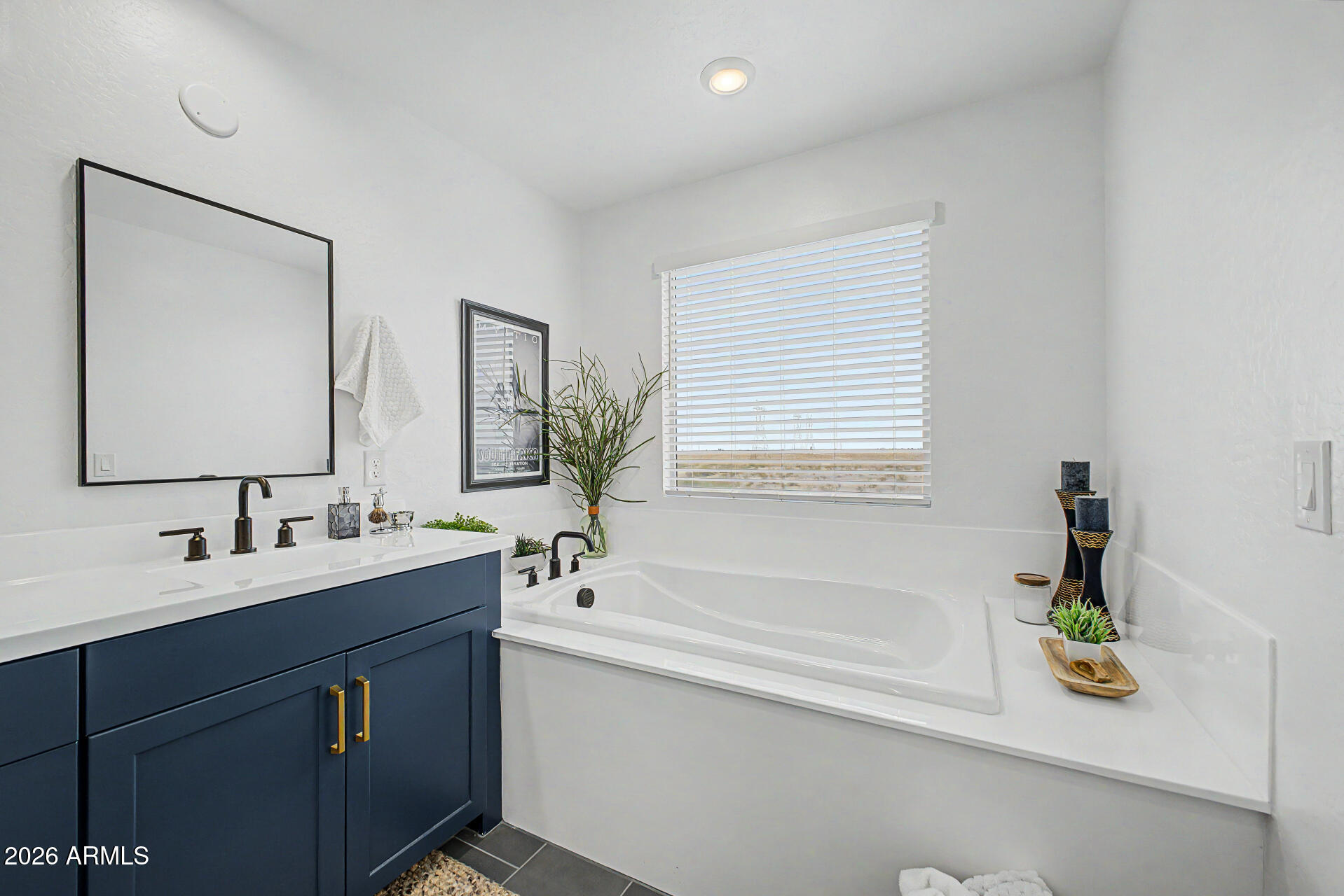 14037 W MARIPOSA GRANDE