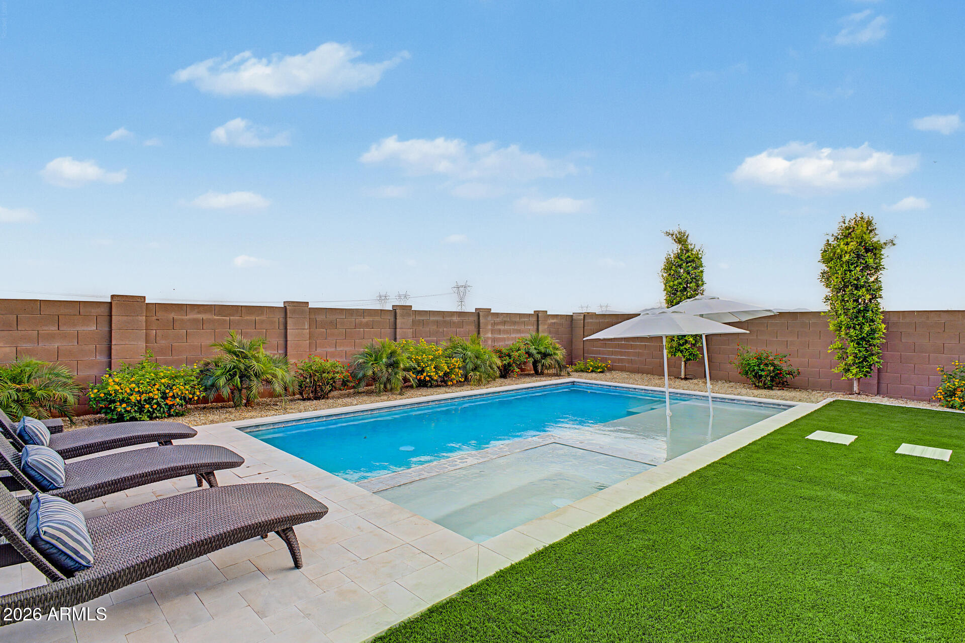 14037 W MARIPOSA GRANDE