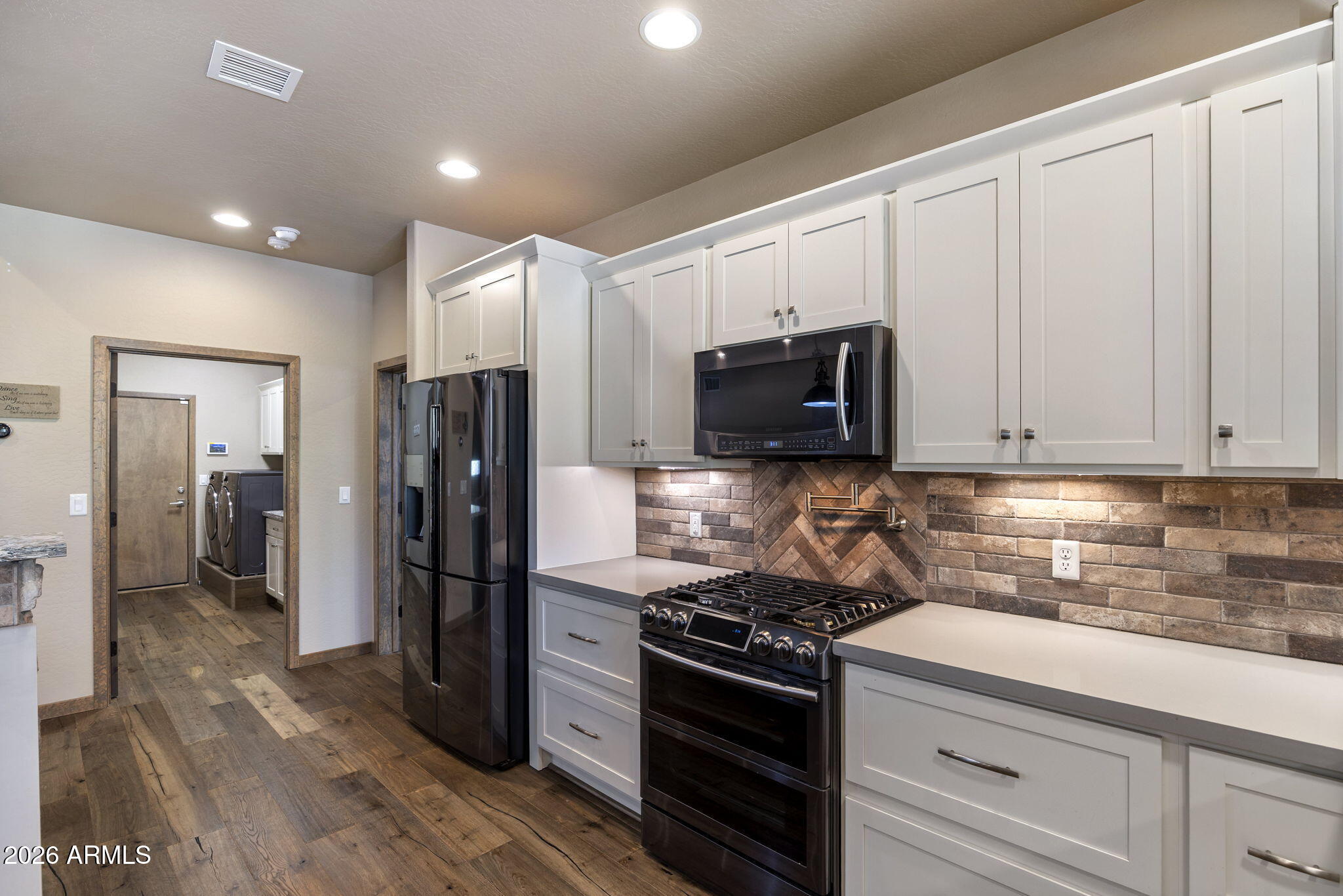 4770 MOUNTAIN GATE Circle