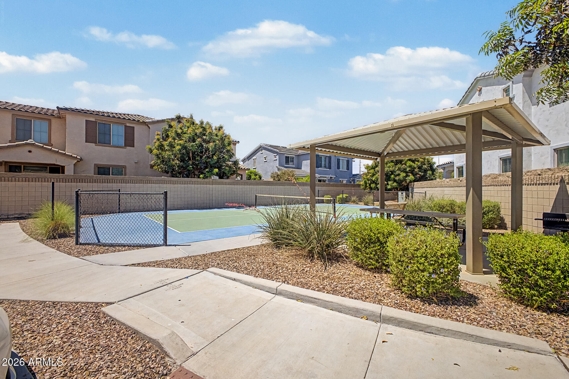 905 S CANAL Drive 14