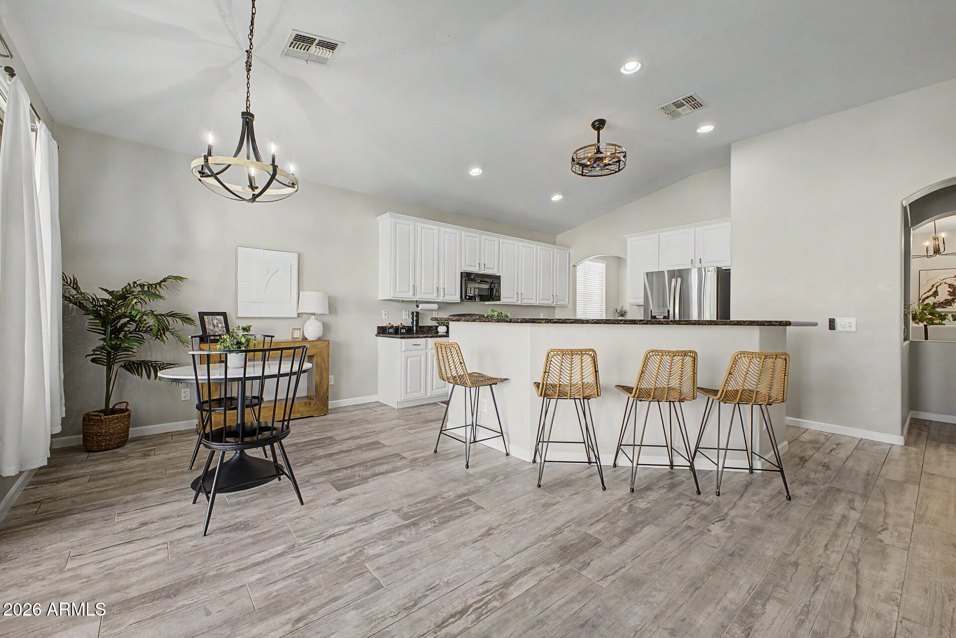 6401 S ONYX Drive
