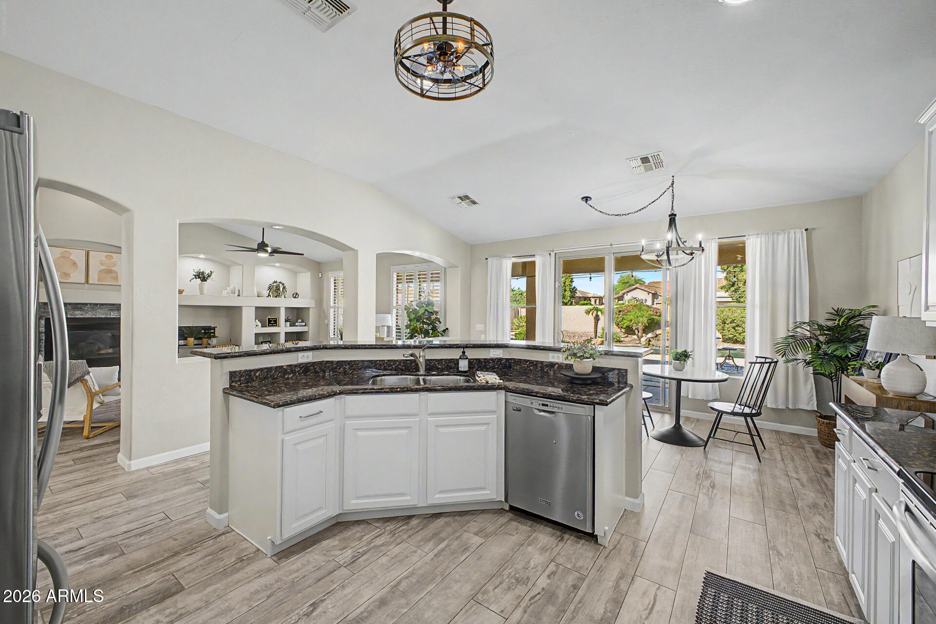 6401 S ONYX Drive