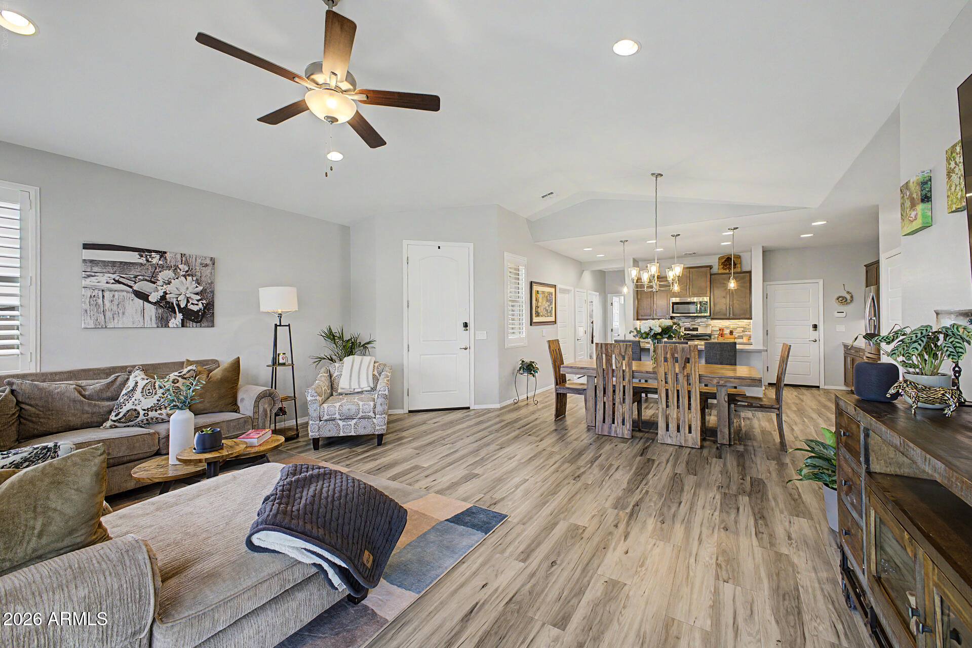 6296 GOLDFINCH Drive