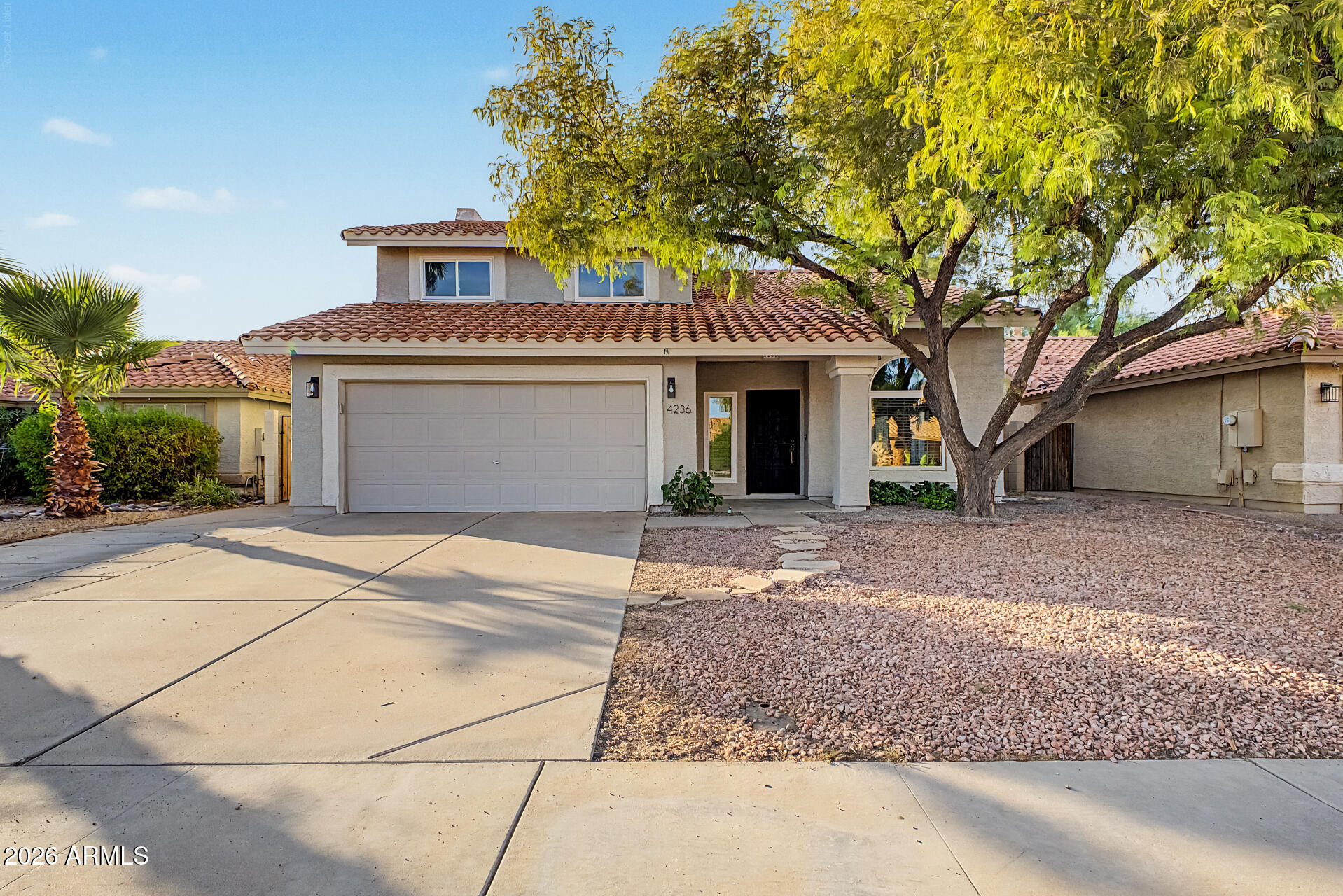 4236 E AMBERWOOD Drive