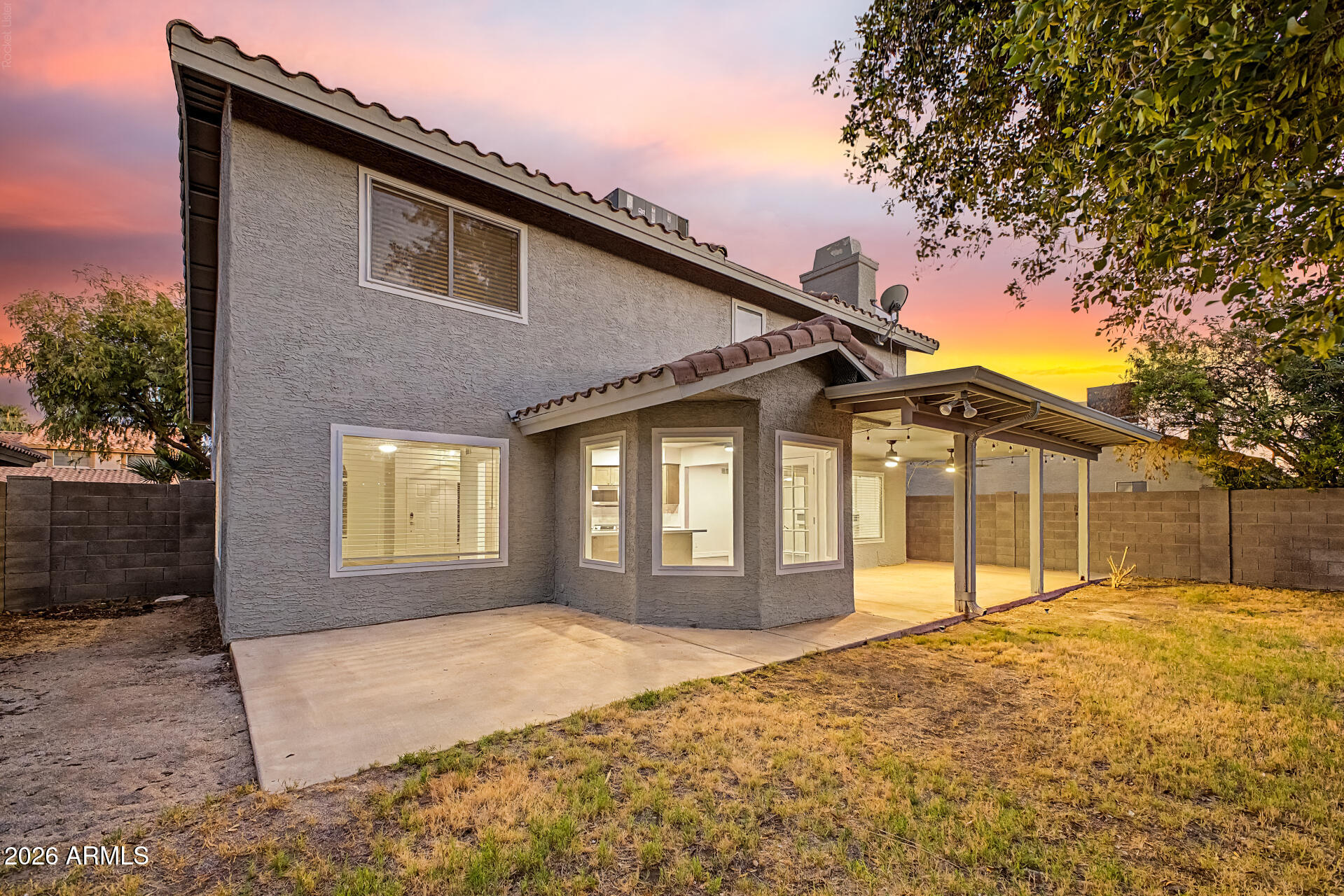 4236 E AMBERWOOD Drive