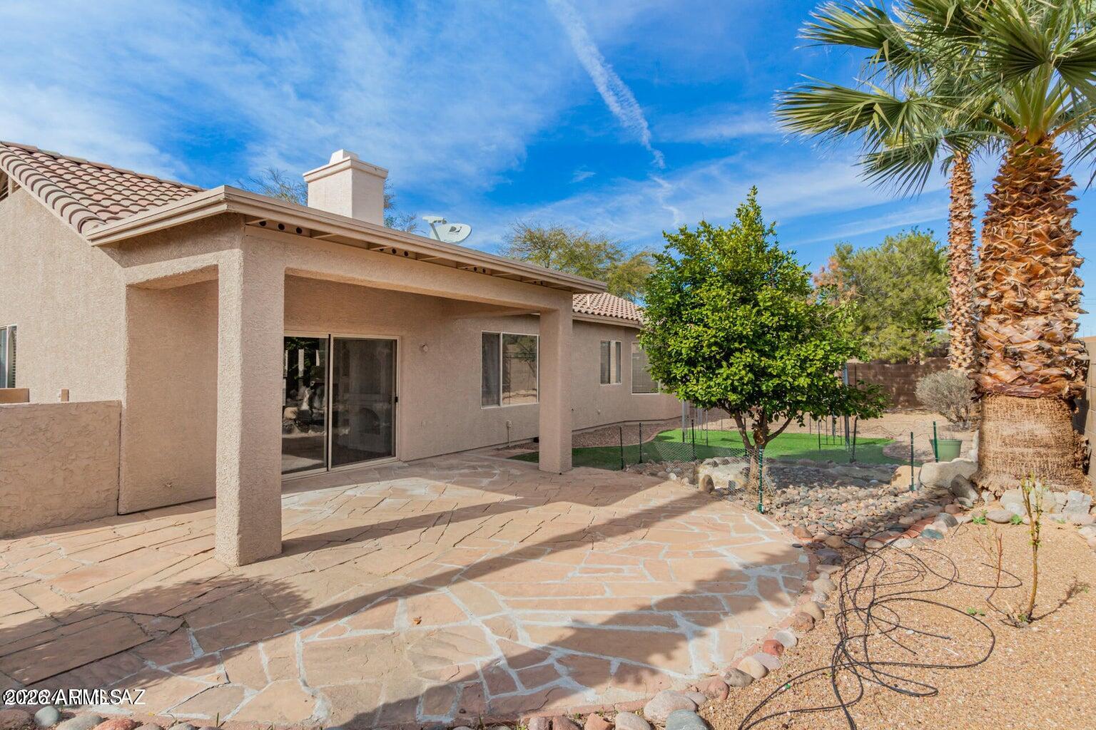 9162 N TREASURE MOUNTAIN Drive