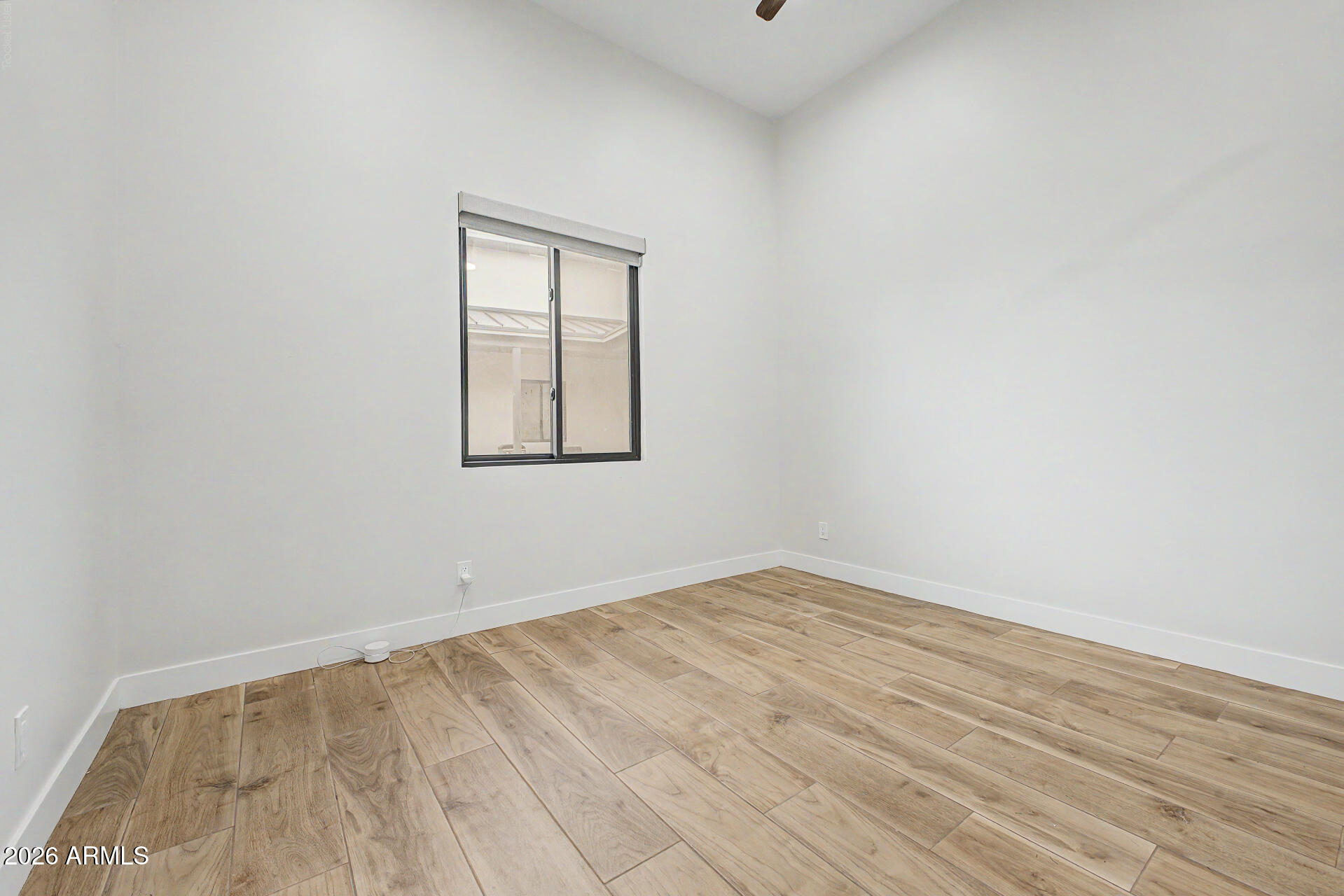 1444 N AARON Circle