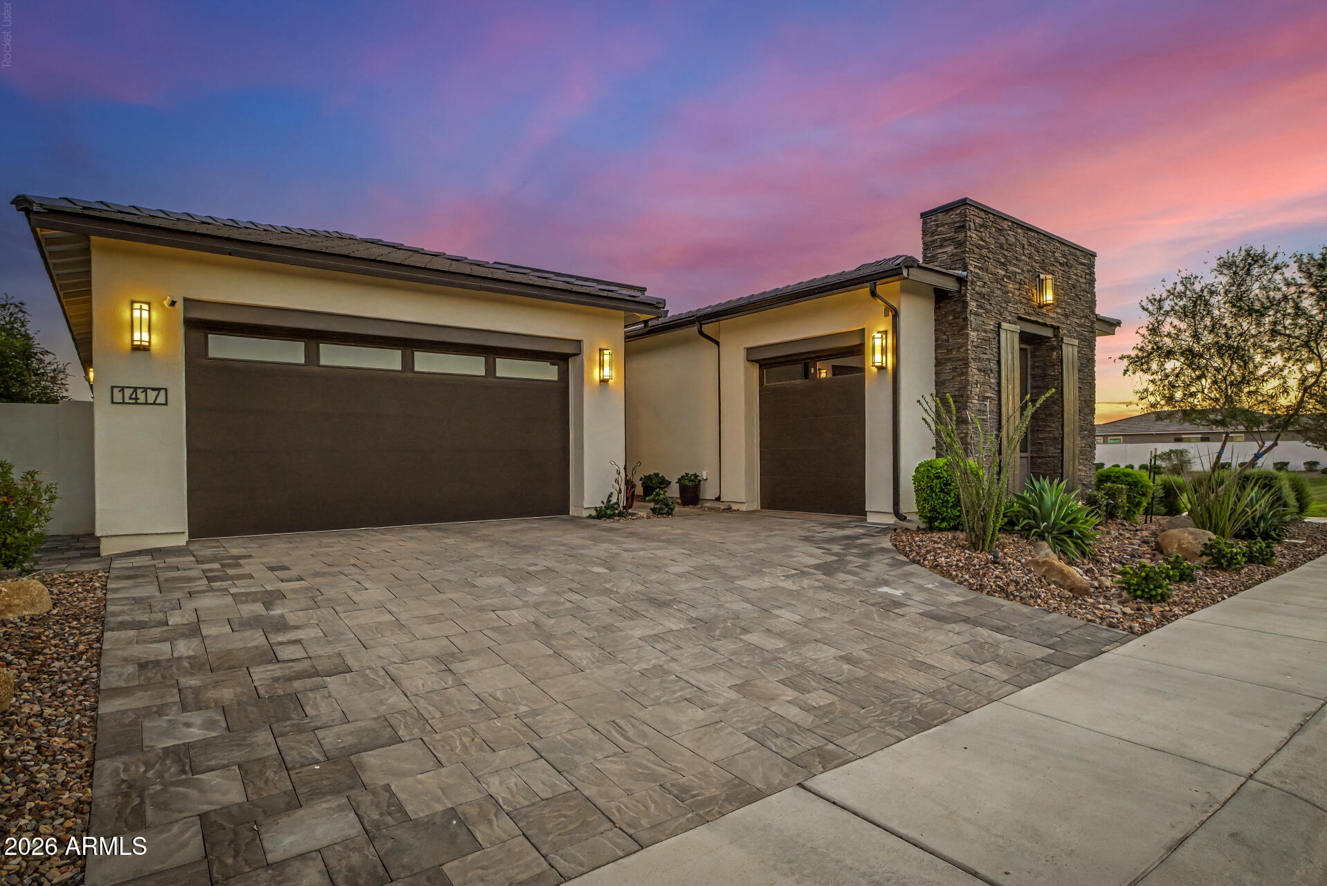 1417 E CHERRYWOOD Place