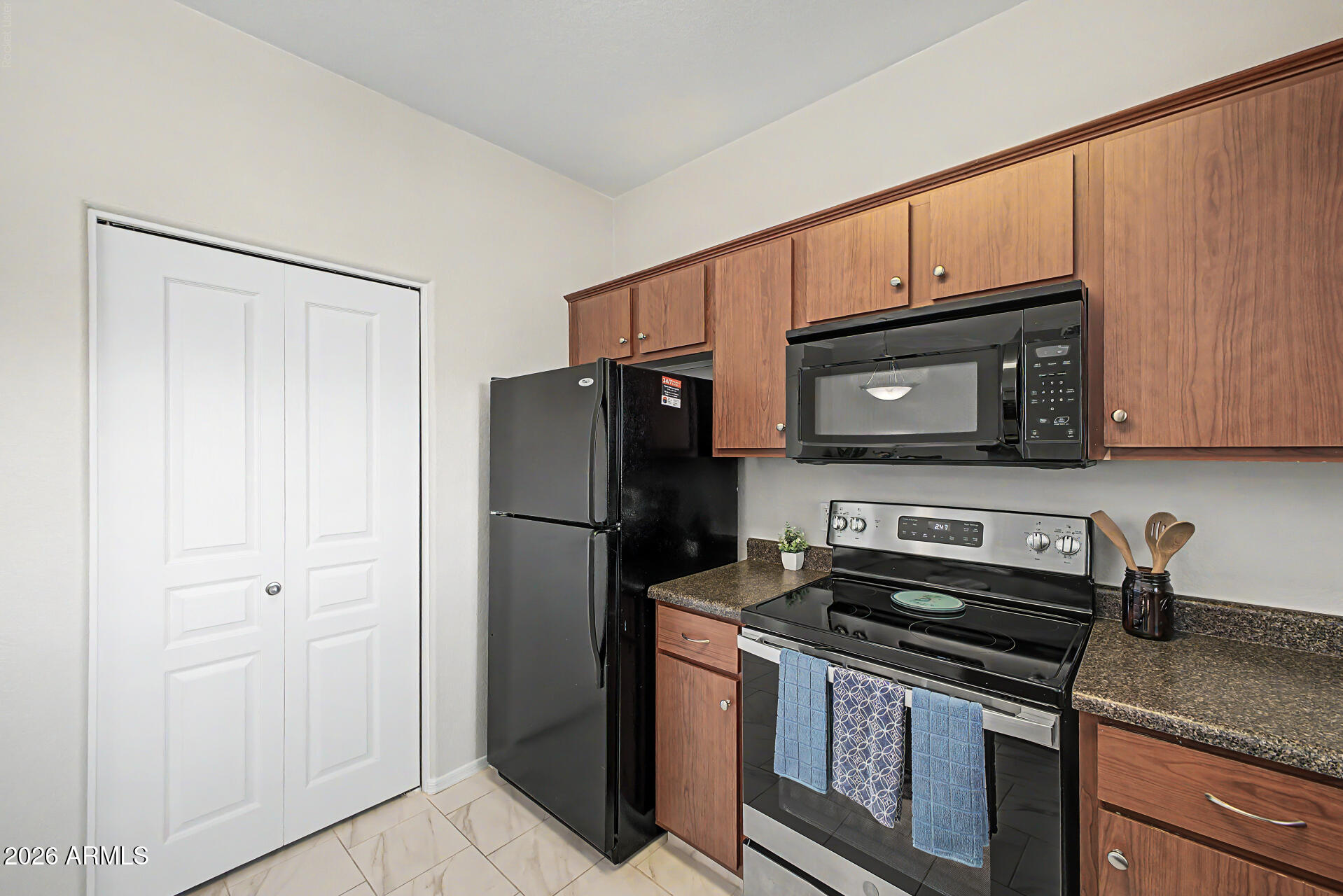 1941 S PIERPONT Drive 1114