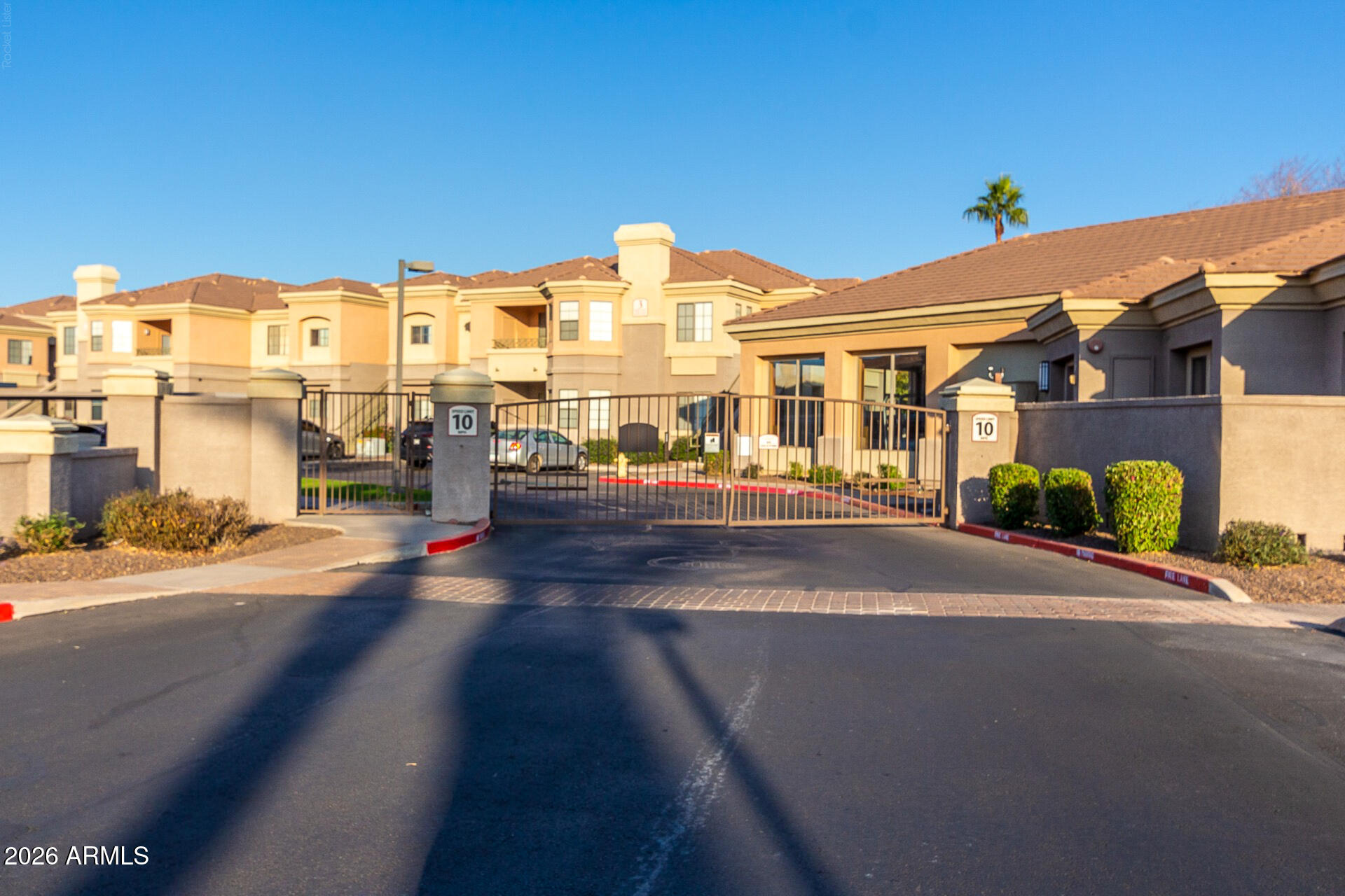 1941 S PIERPONT Drive 1114