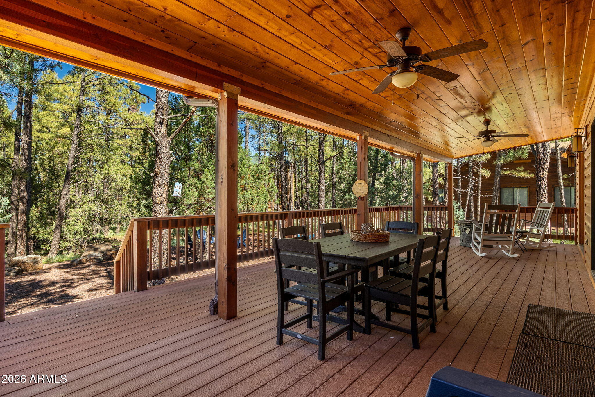 942 PINE CREEK Drive
