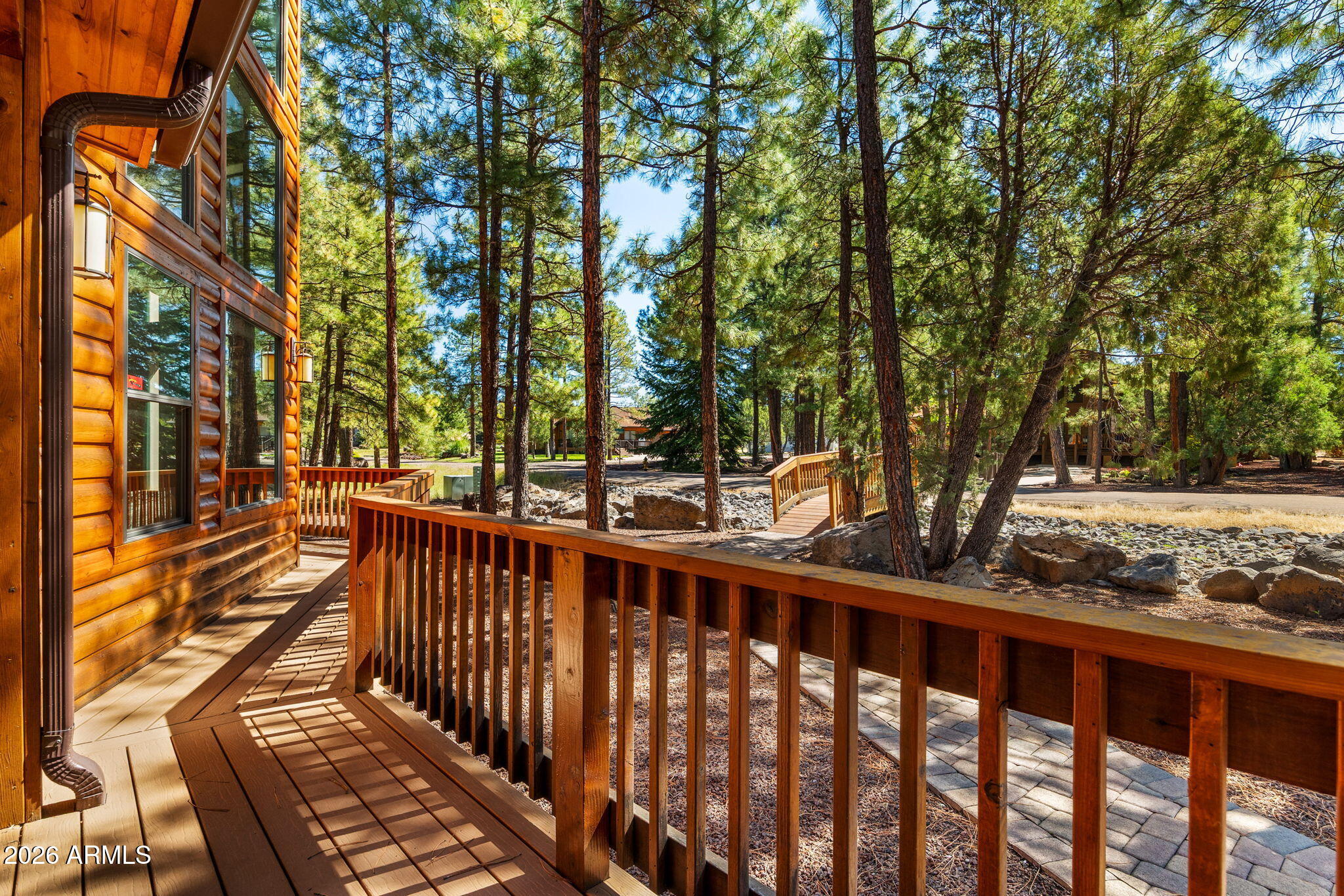 942 PINE CREEK Drive
