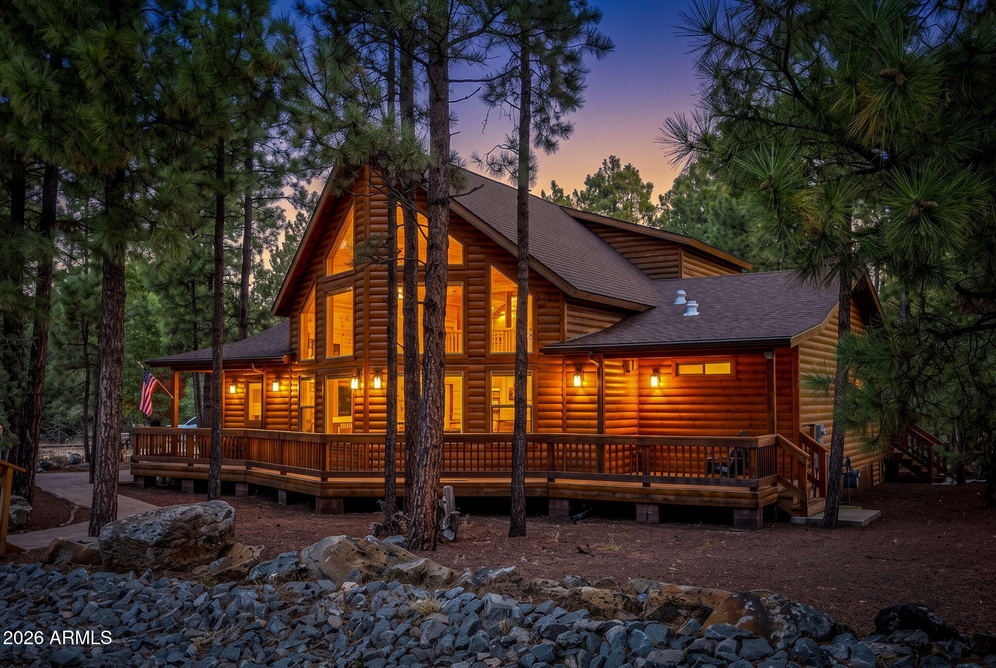942 PINE CREEK Drive