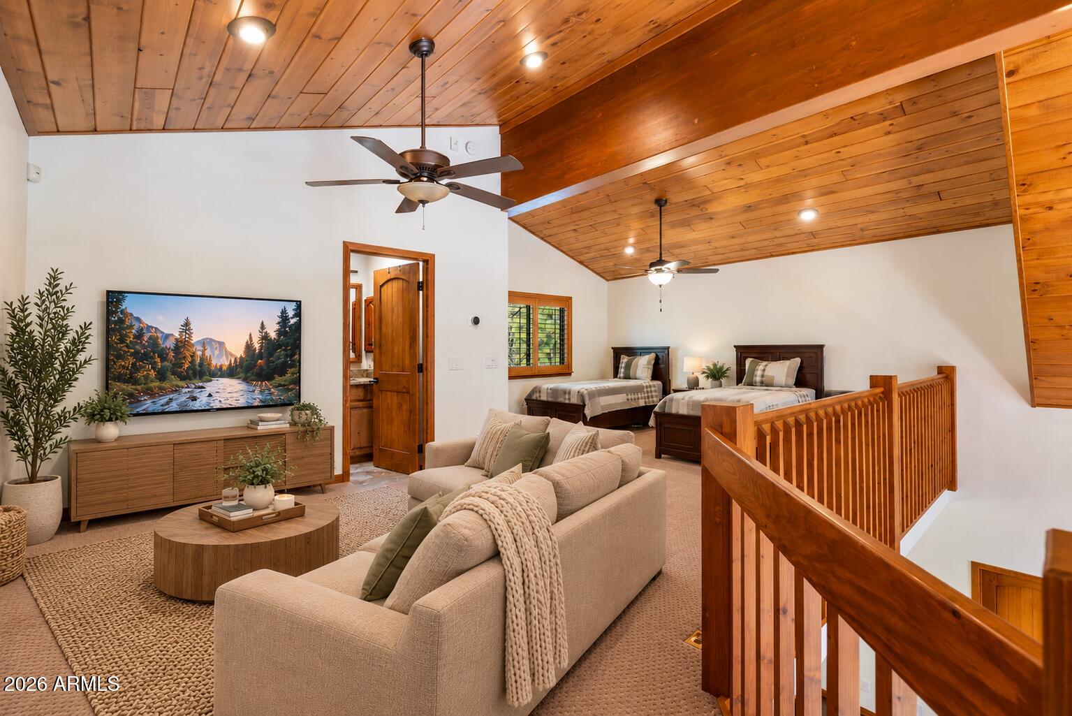 942 PINE CREEK Drive