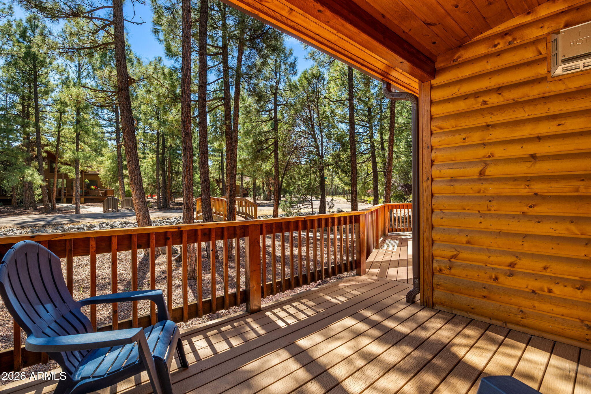 942 PINE CREEK Drive