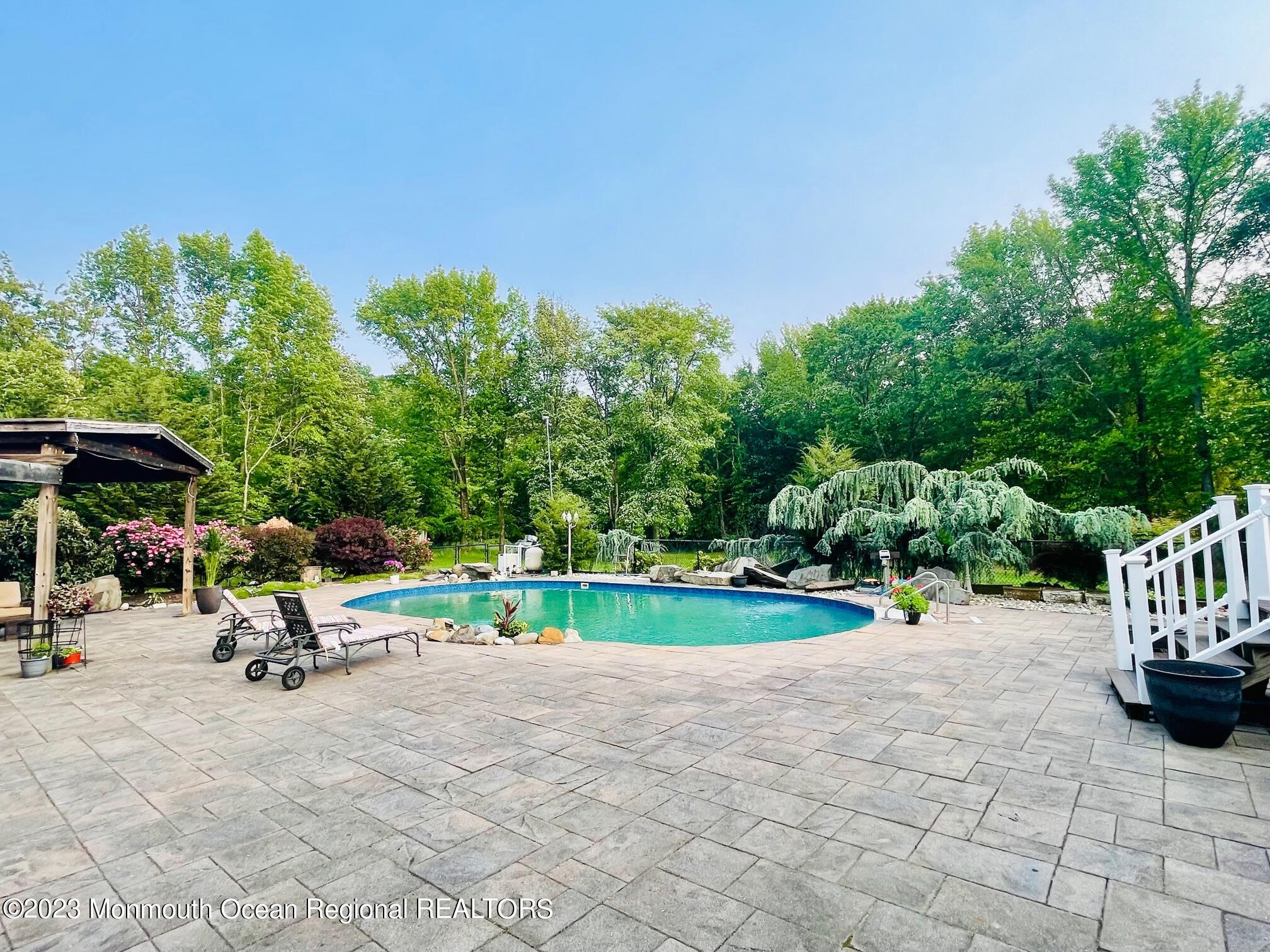 387 Schoolhouse Road