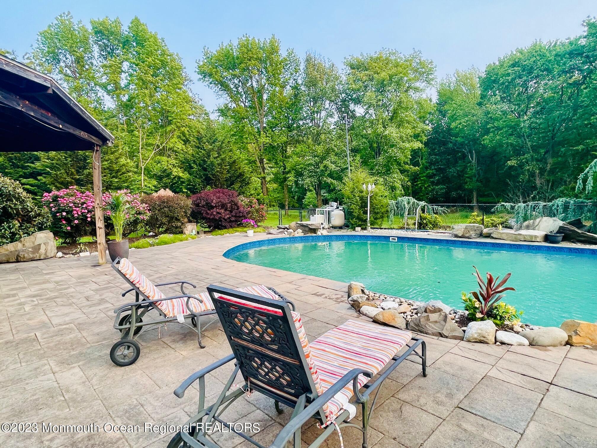 387 Schoolhouse Road
