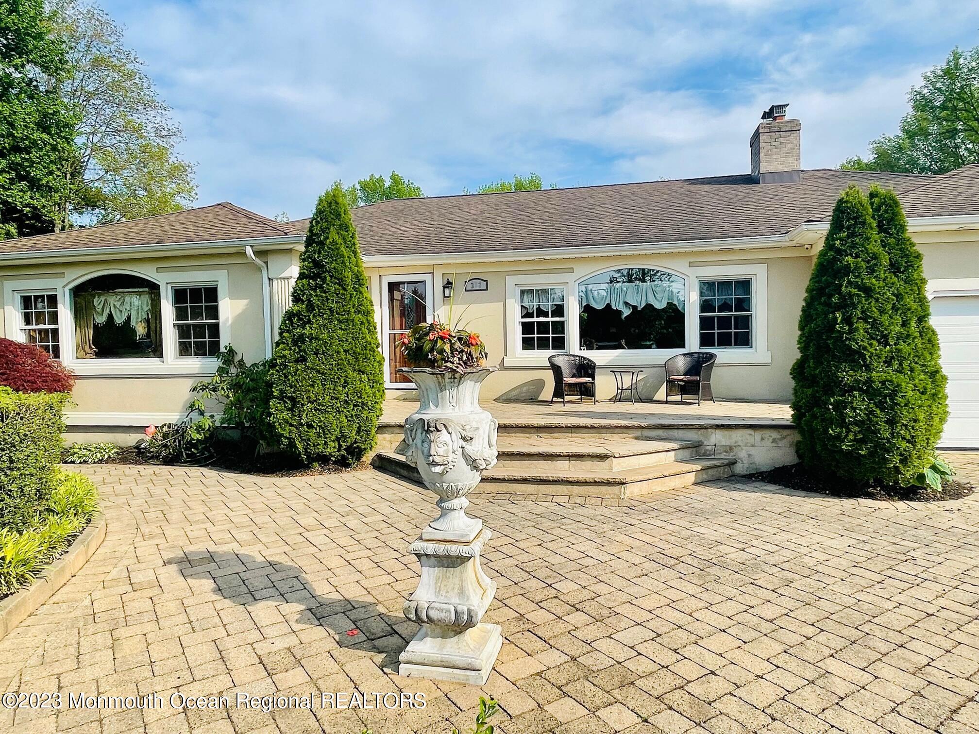387 Schoolhouse Road