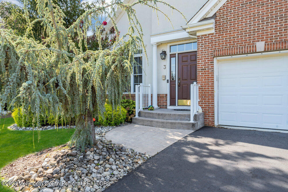 3 Yates Road
