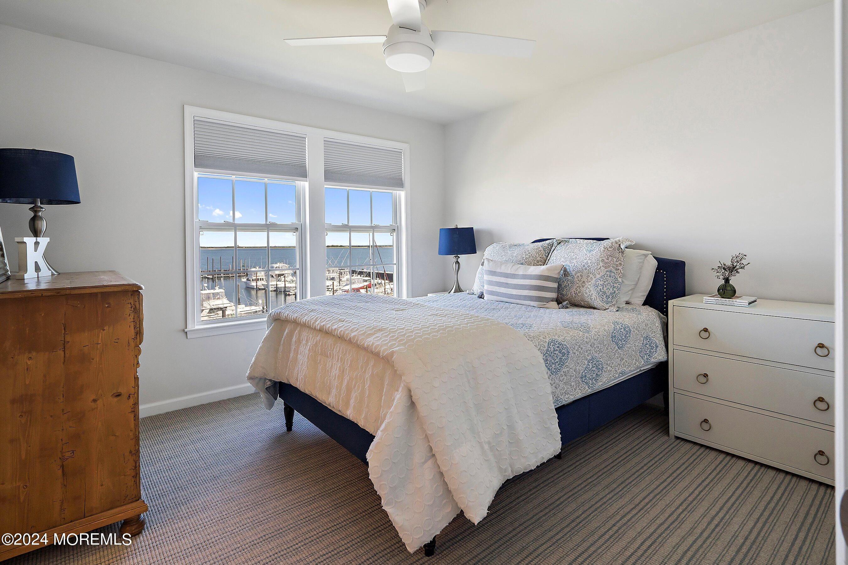 4 Halfmoon Court, 904