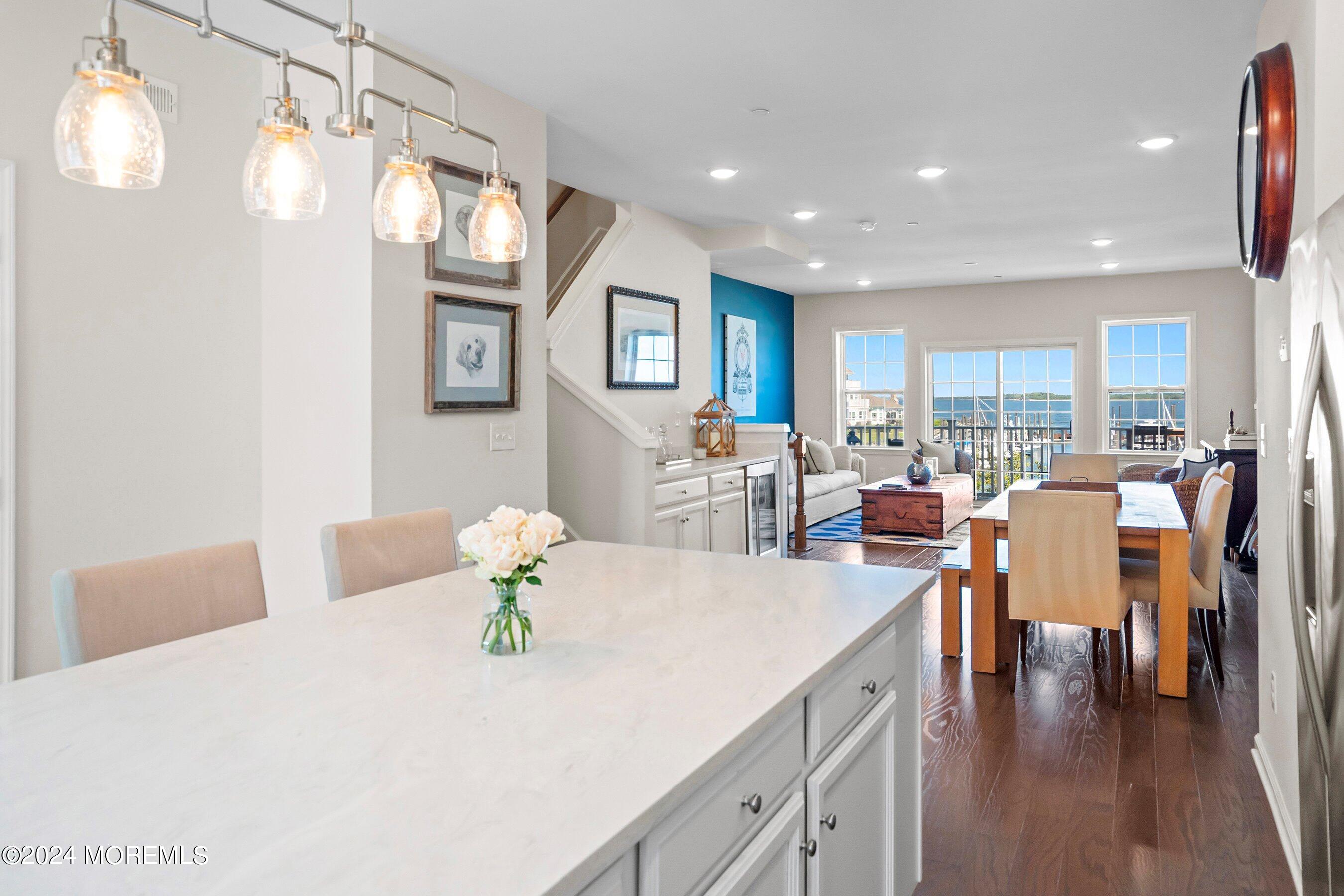 4 Halfmoon Court, 904