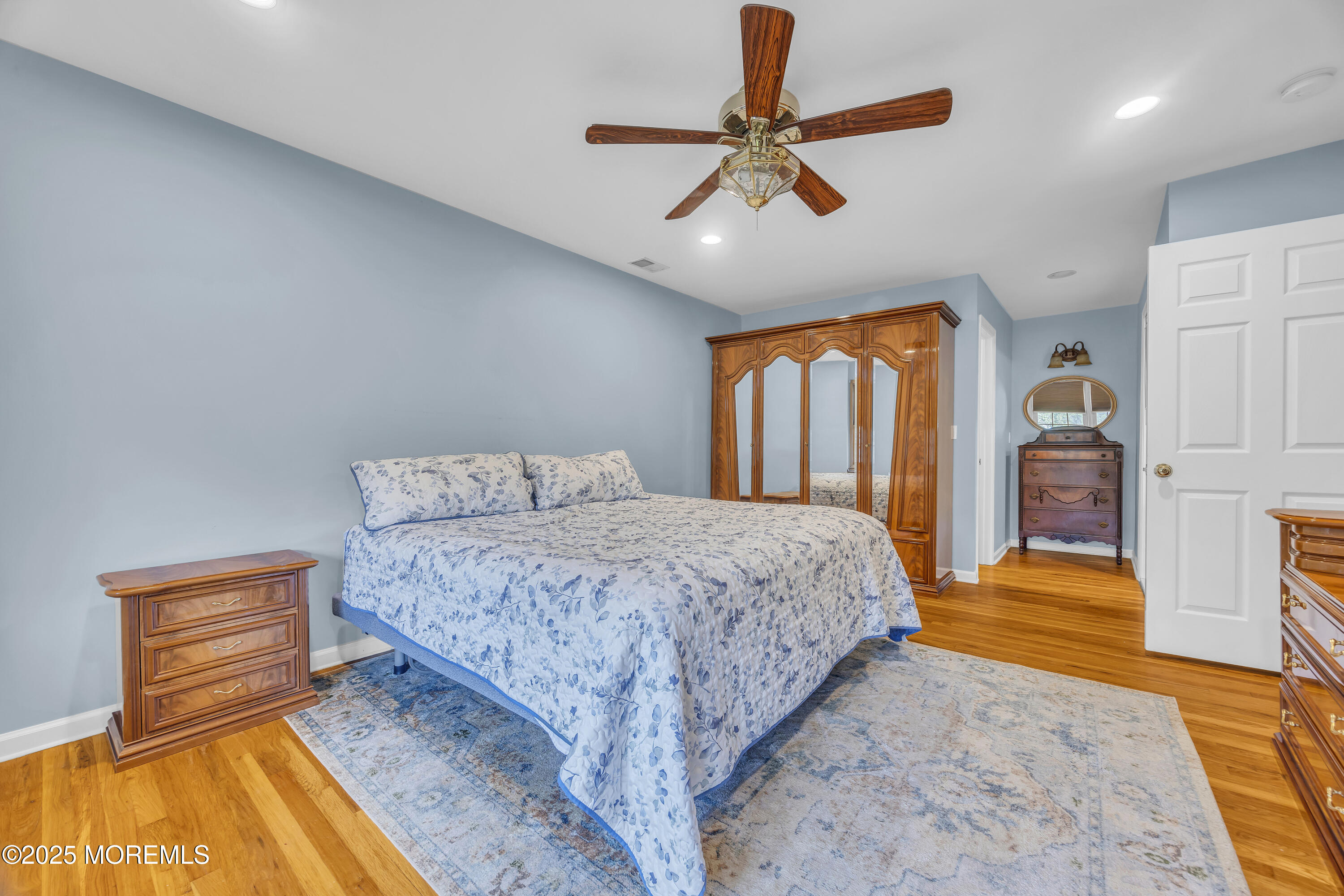 17 Yorktowne Drive