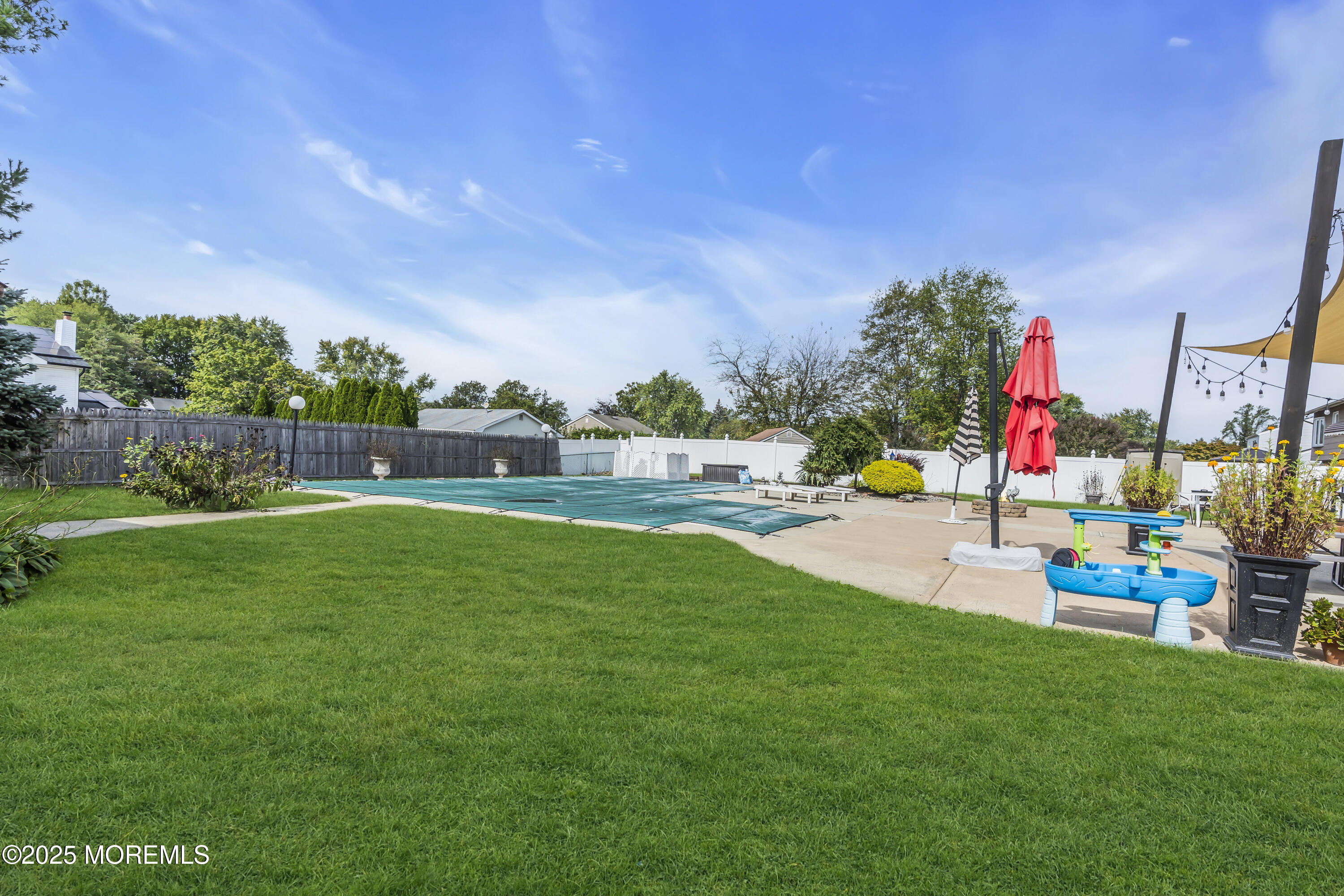 17 Yorktowne Drive