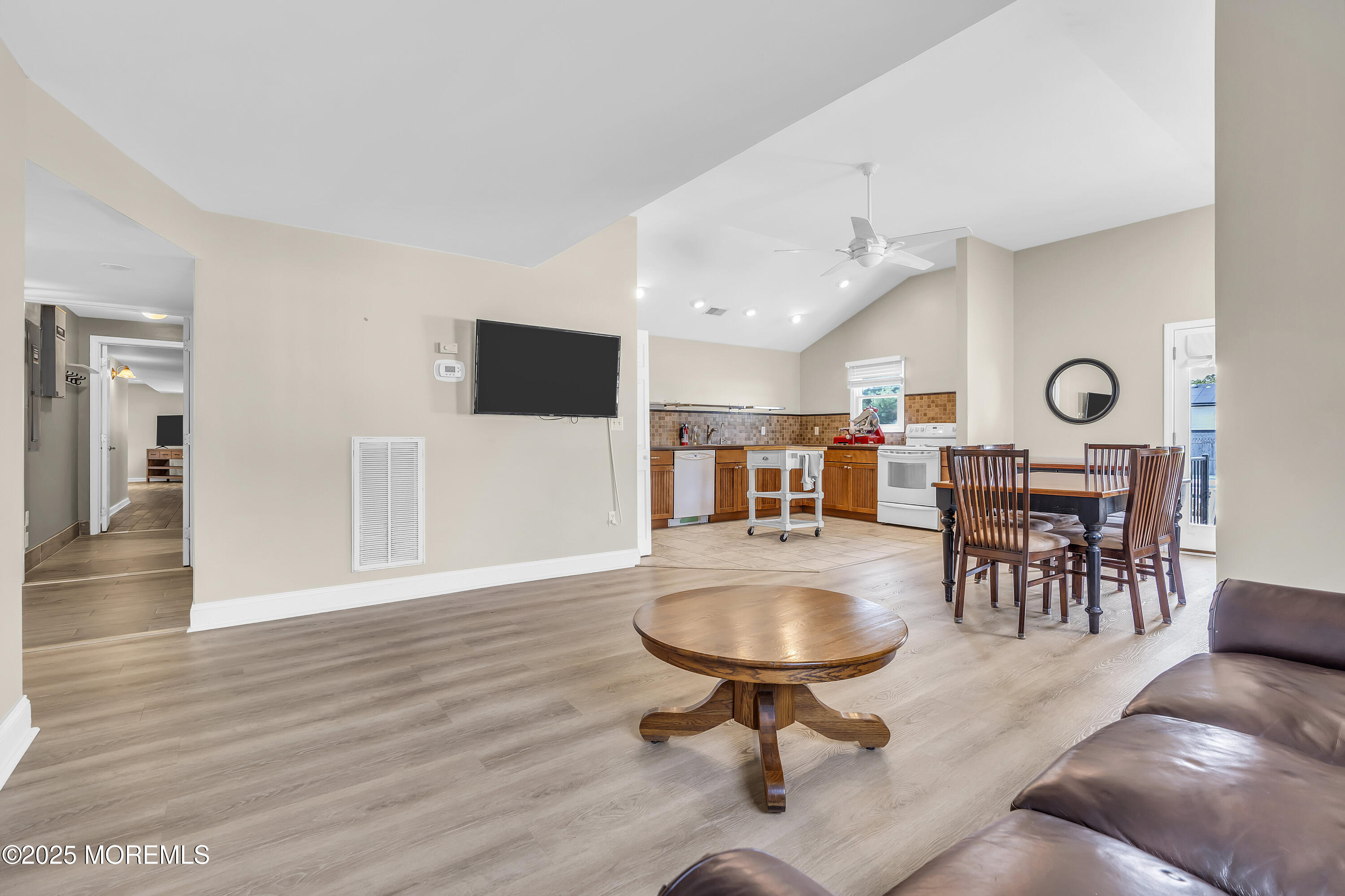 17 Yorktowne Drive