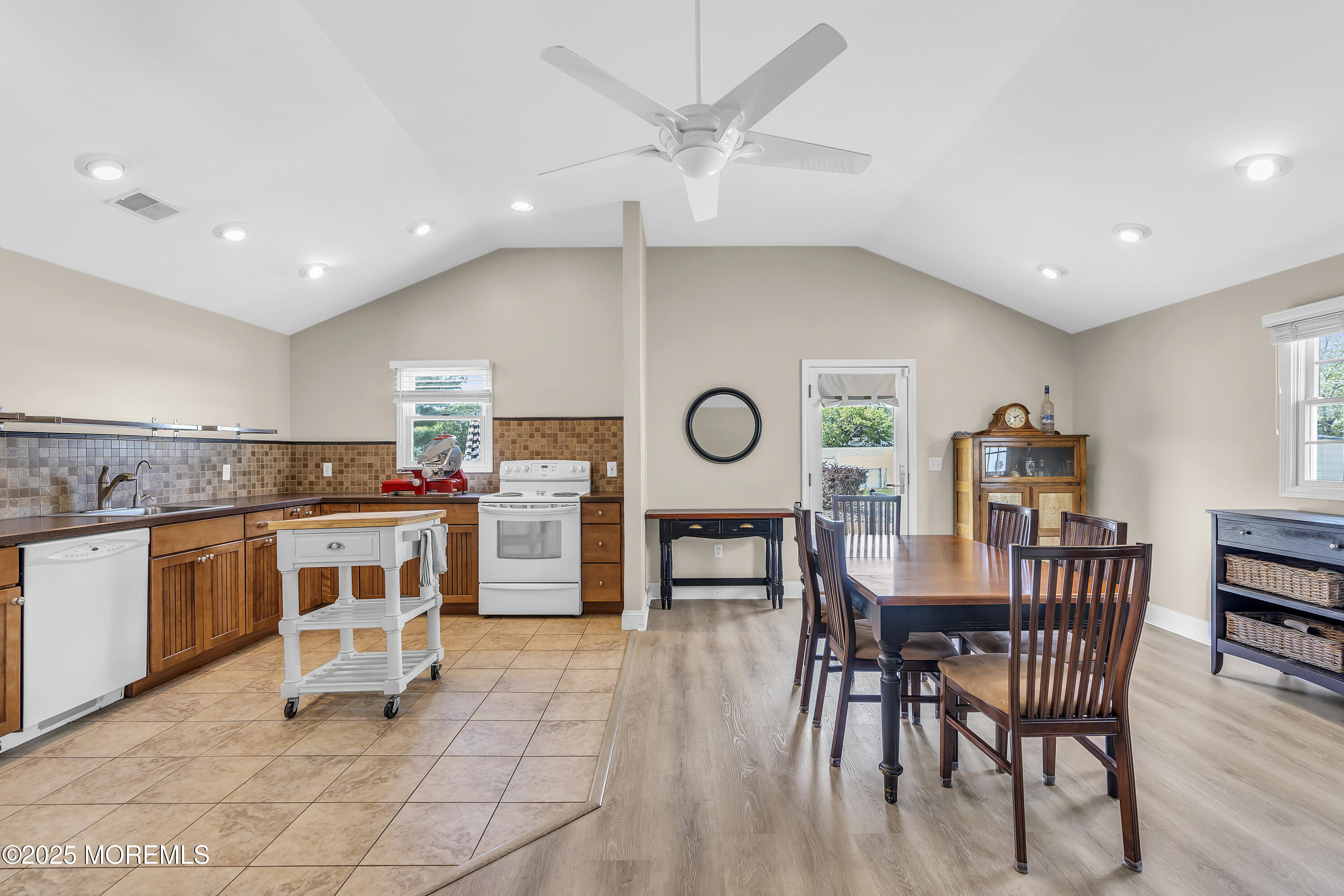 17 Yorktowne Drive
