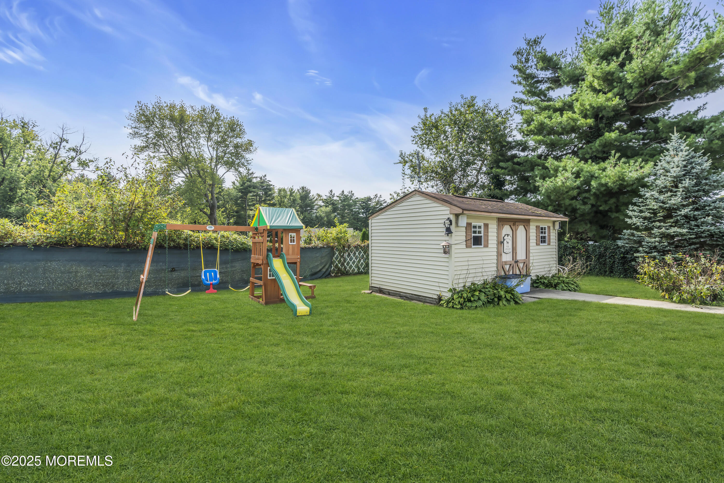 17 Yorktowne Drive