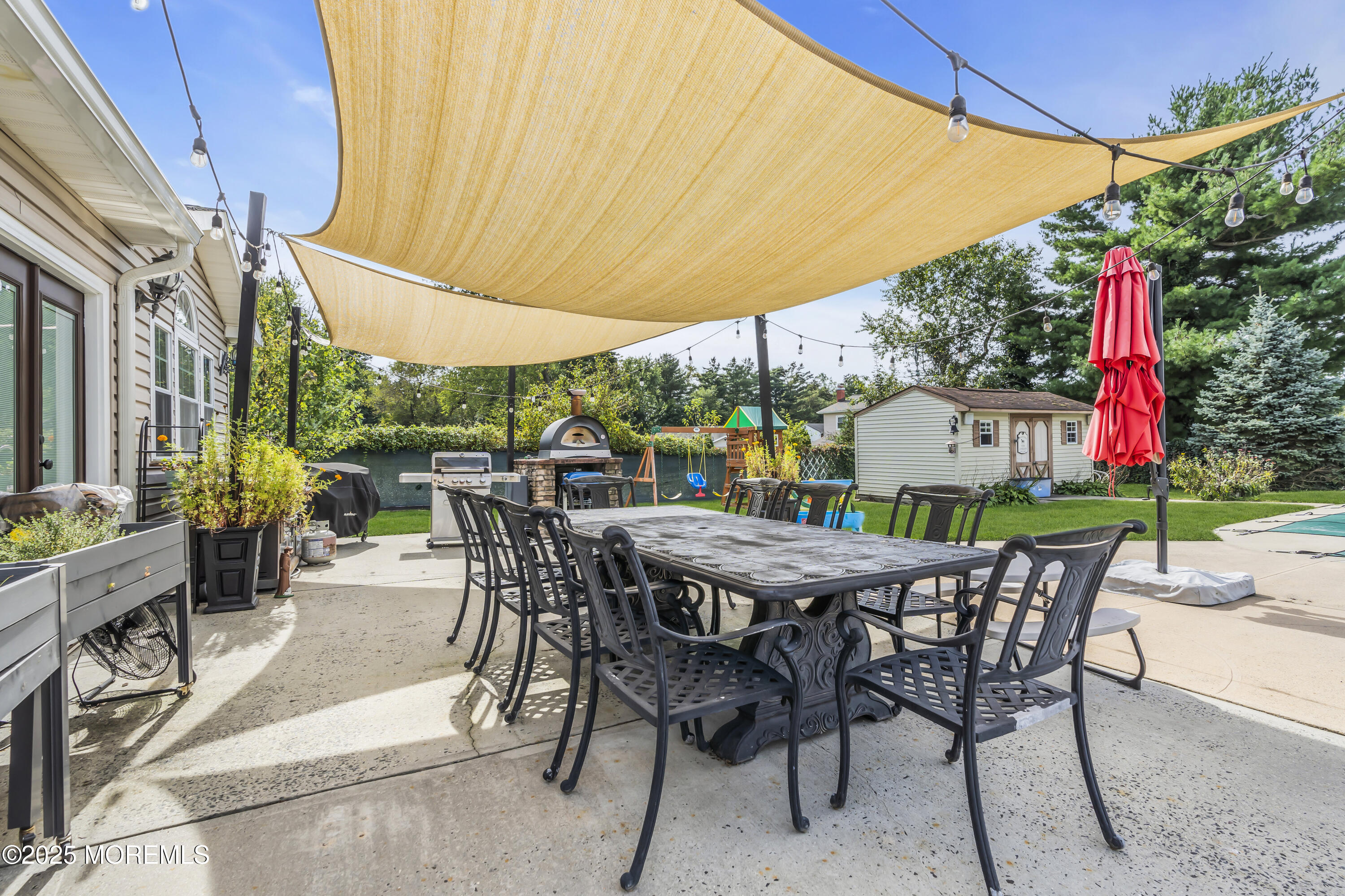 17 Yorktowne Drive