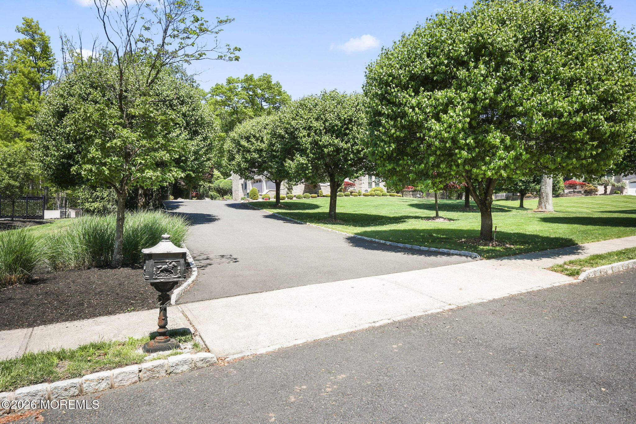 22 Bartram Road