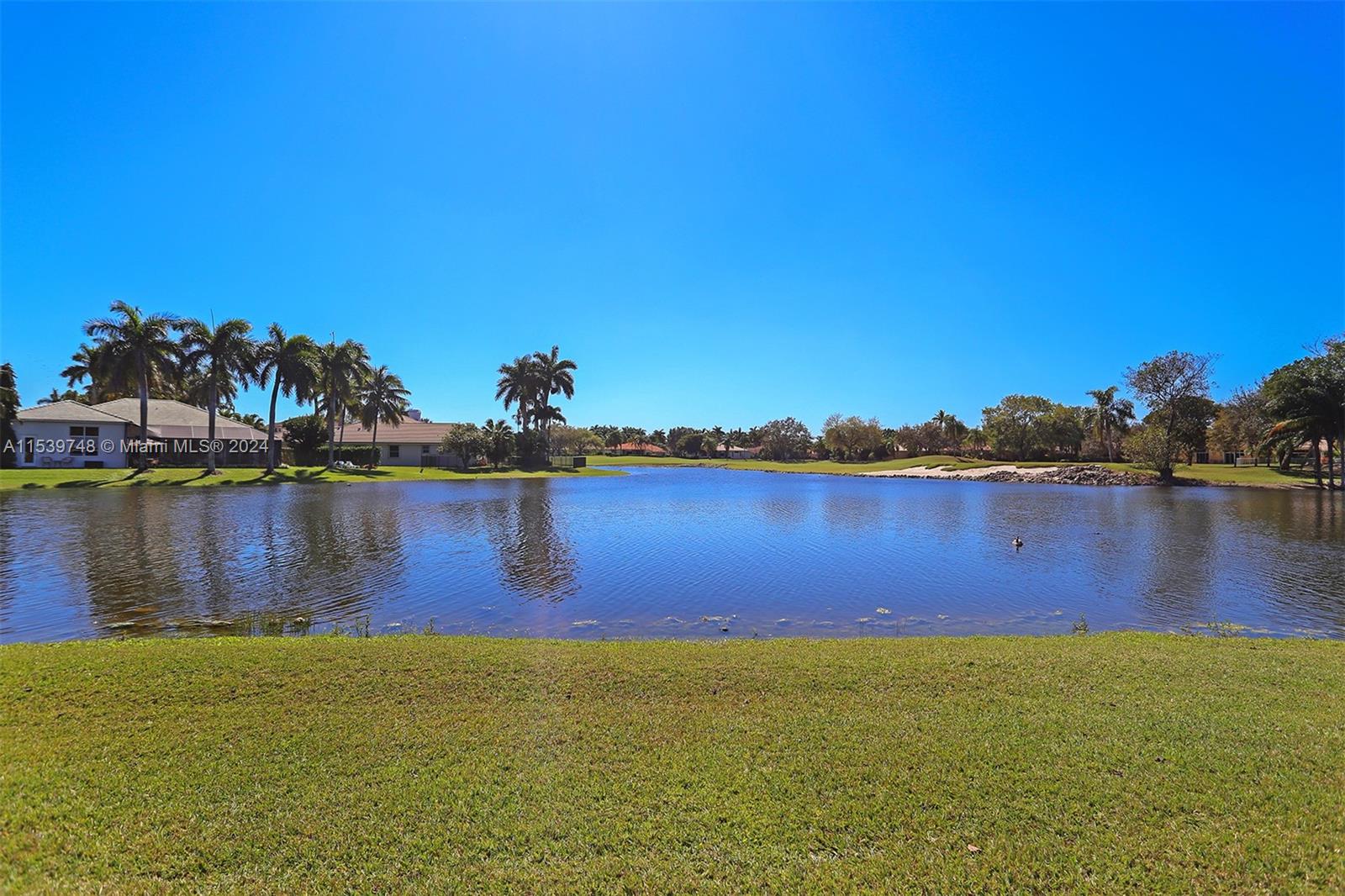 2517 Poinciana Dr