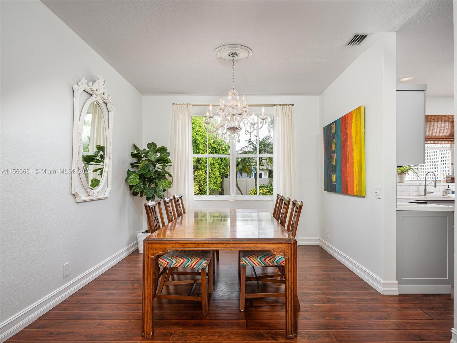 1005 Fairfield Meadows Dr