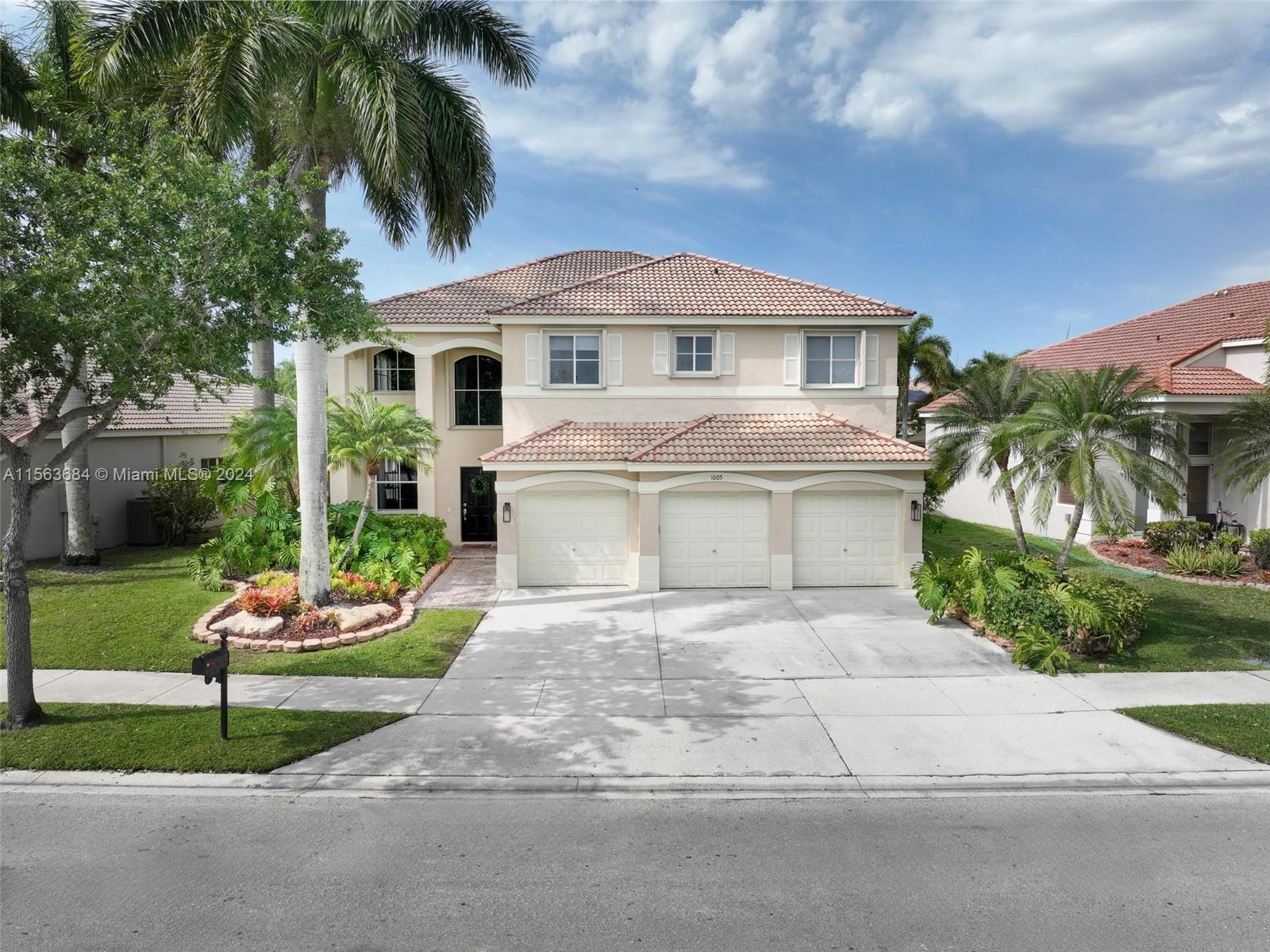 1005 Fairfield Meadows Dr