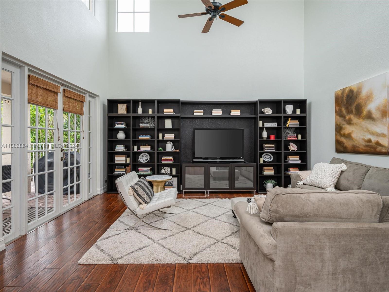 1005 Fairfield Meadows Dr