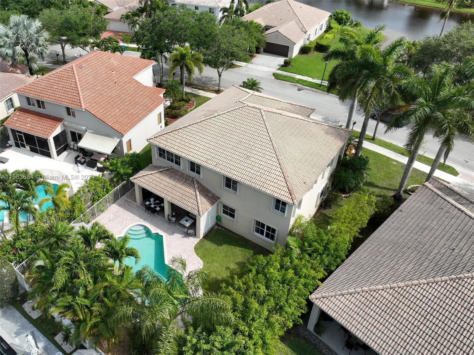 1005 Fairfield Meadows Dr