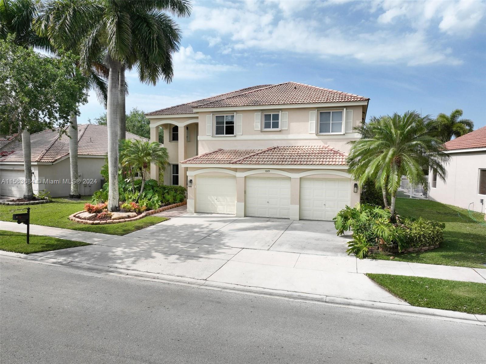 1005 Fairfield Meadows Dr