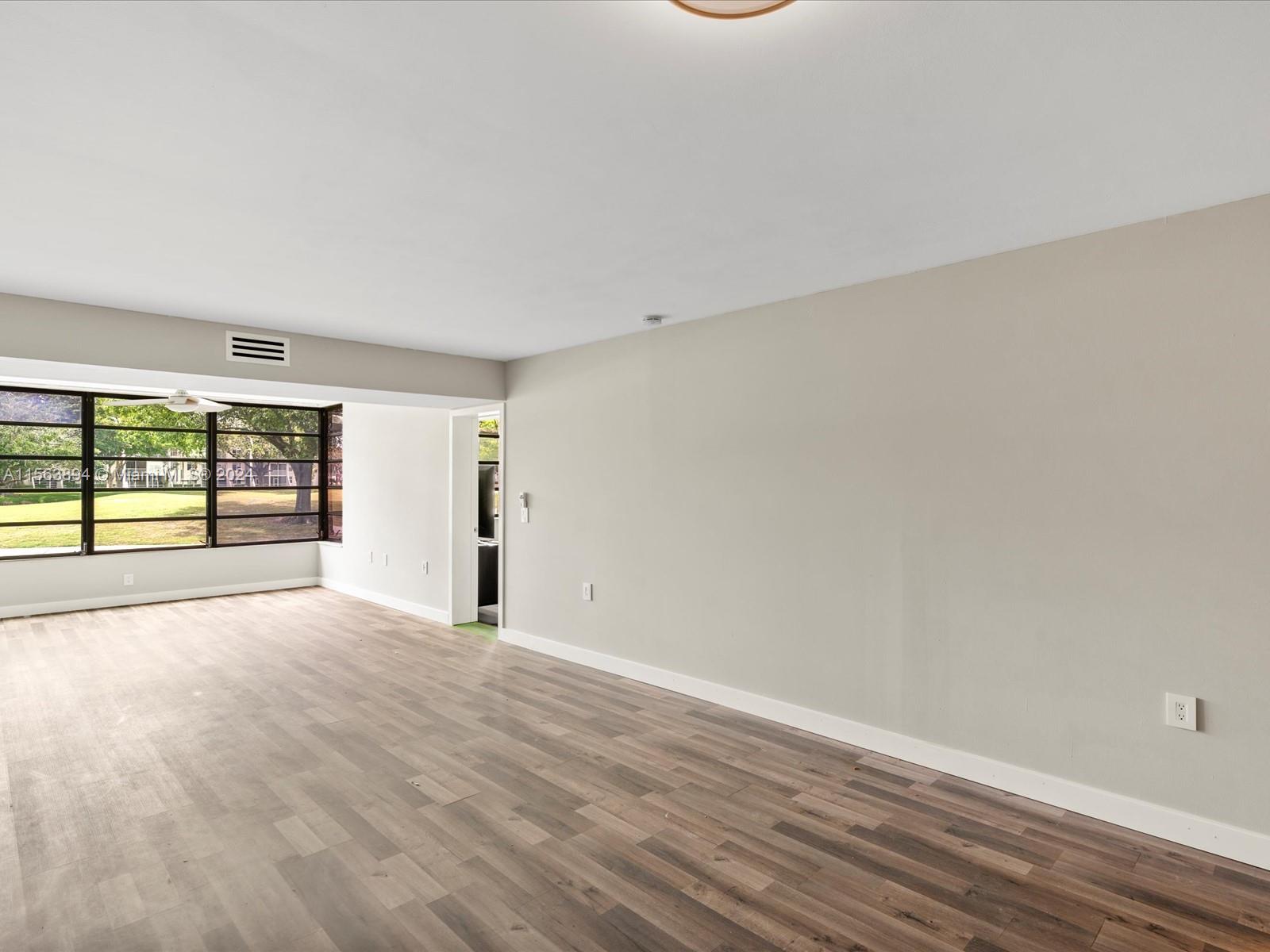 1709 Whitehall Dr # 102