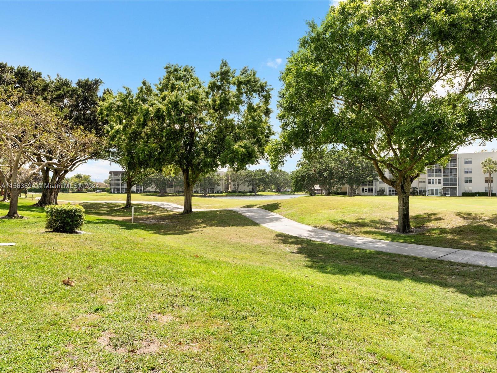 1709 Whitehall Dr # 102